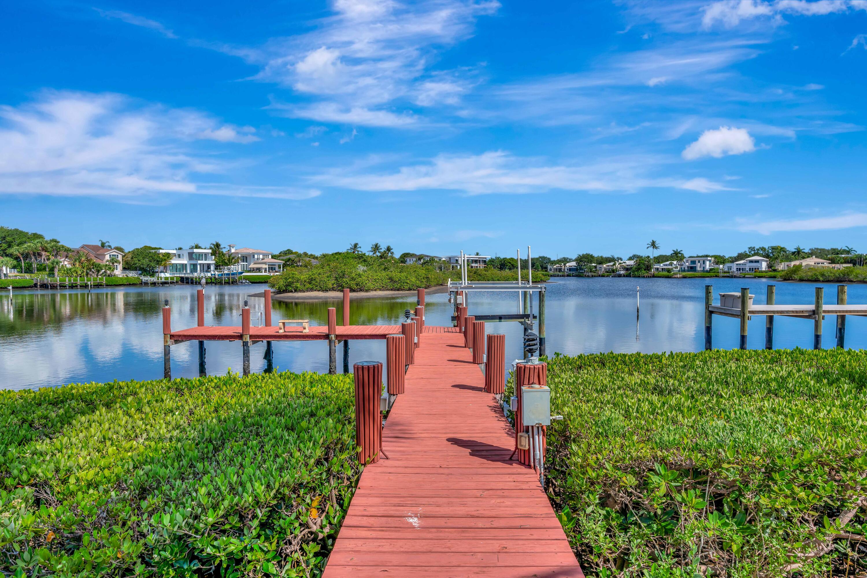 Admirals Cove - Residential