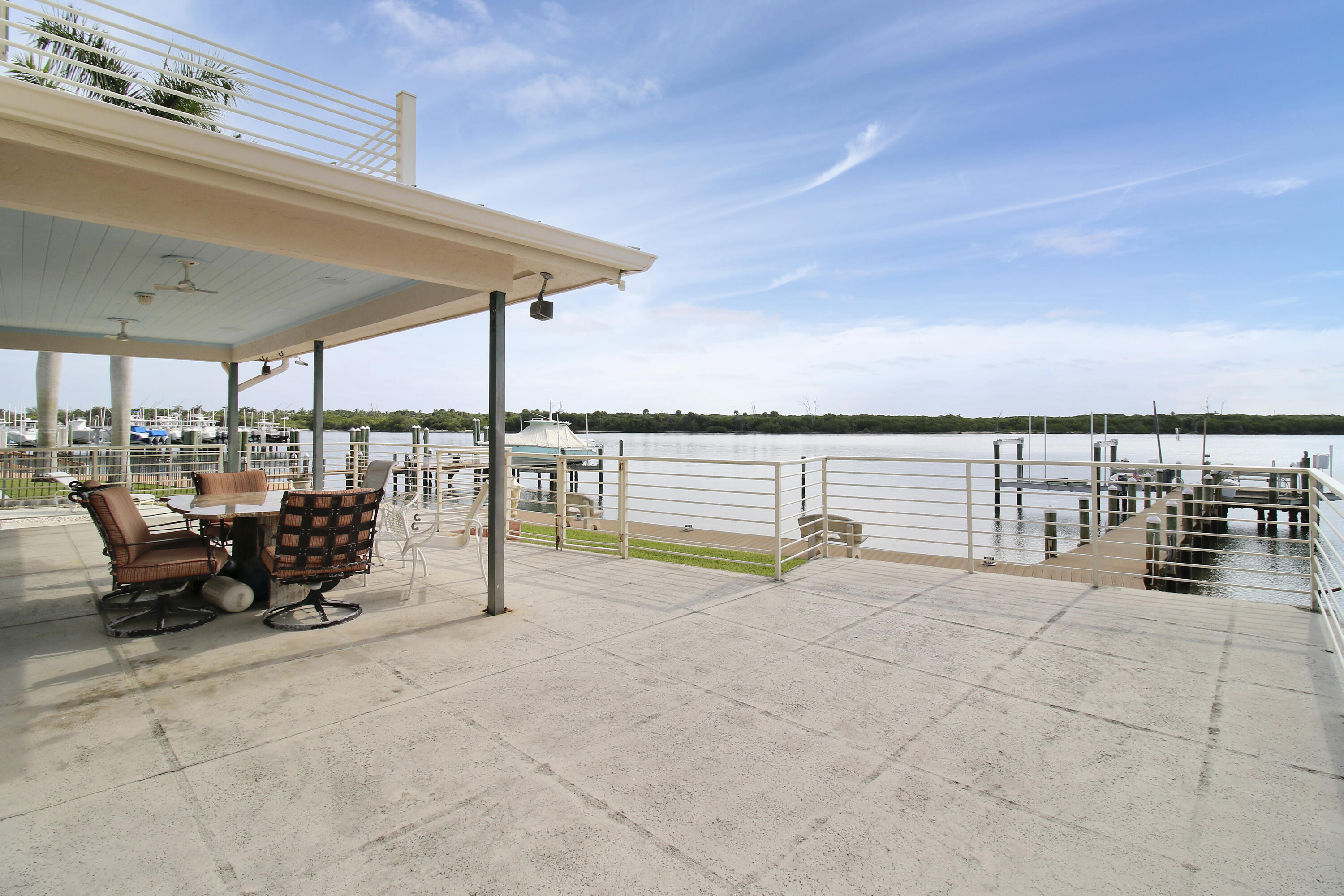 SANDY DEPTHS (AKA LOUIS J SCHNEIDERS SUBDIVISION) - Residential