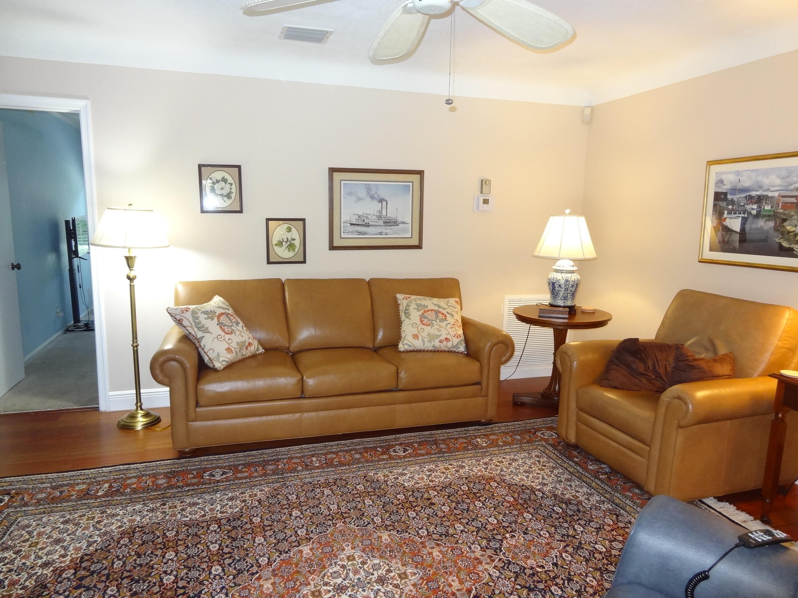 PALM BEACH FARMS CO 10 - Residential