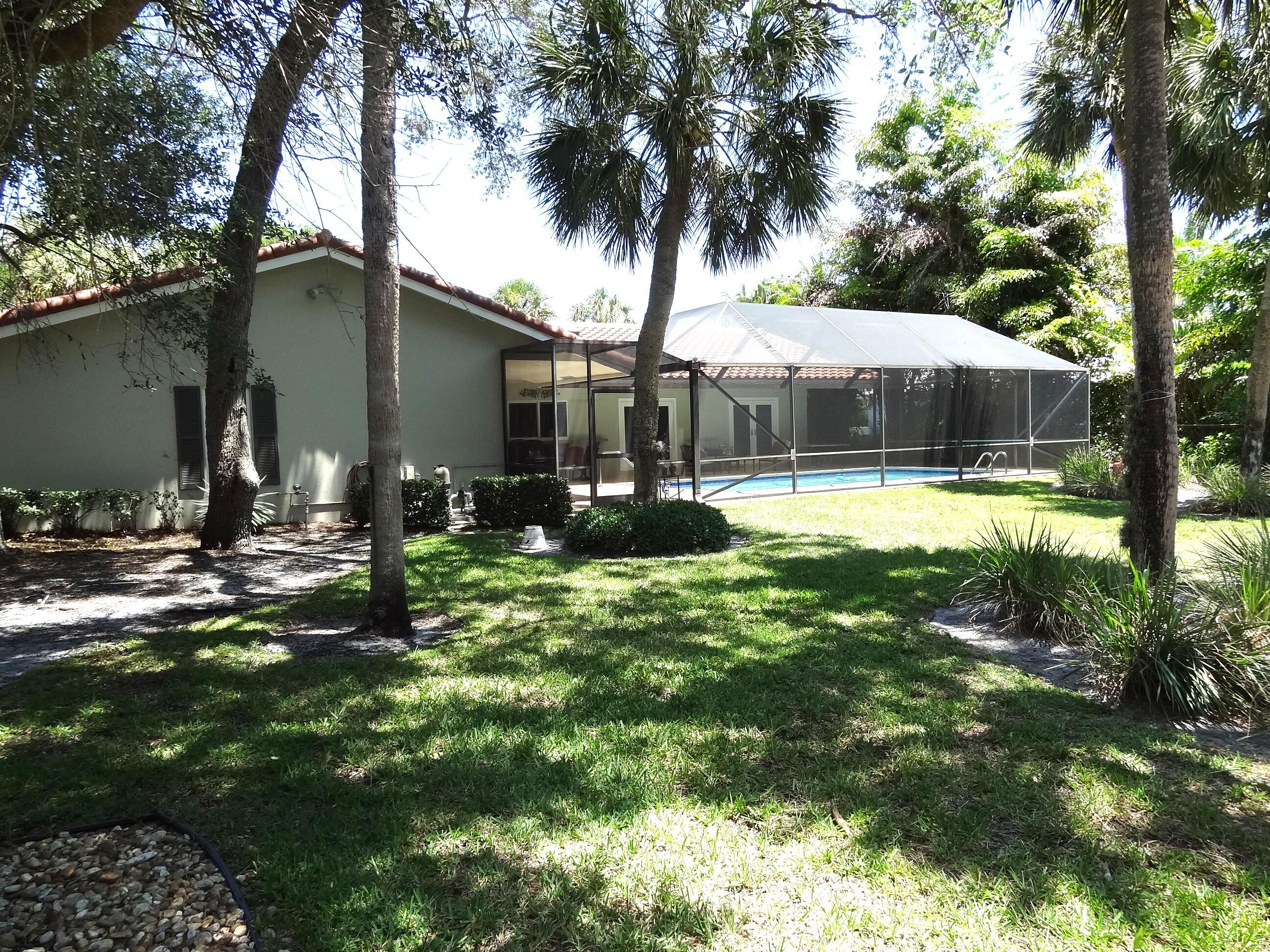 PALM BEACH FARMS CO 10 - Residential