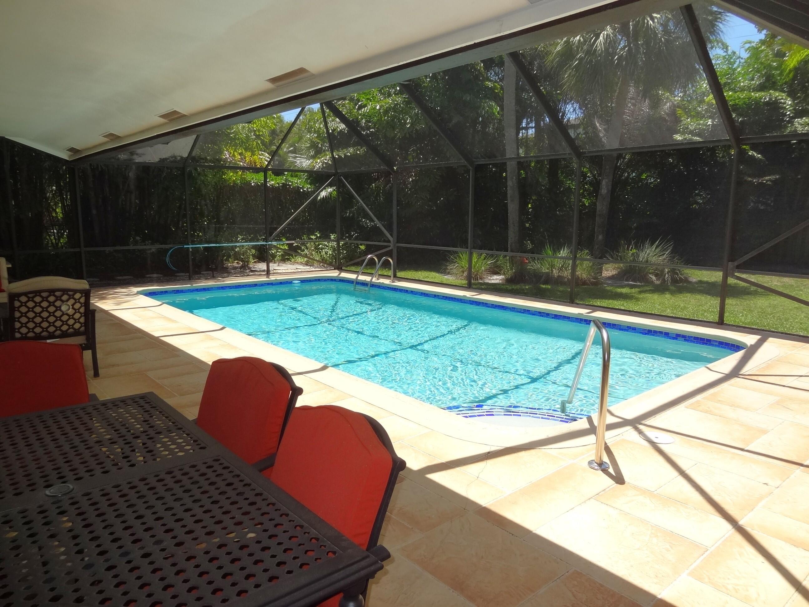 PALM BEACH FARMS CO 10 - Residential