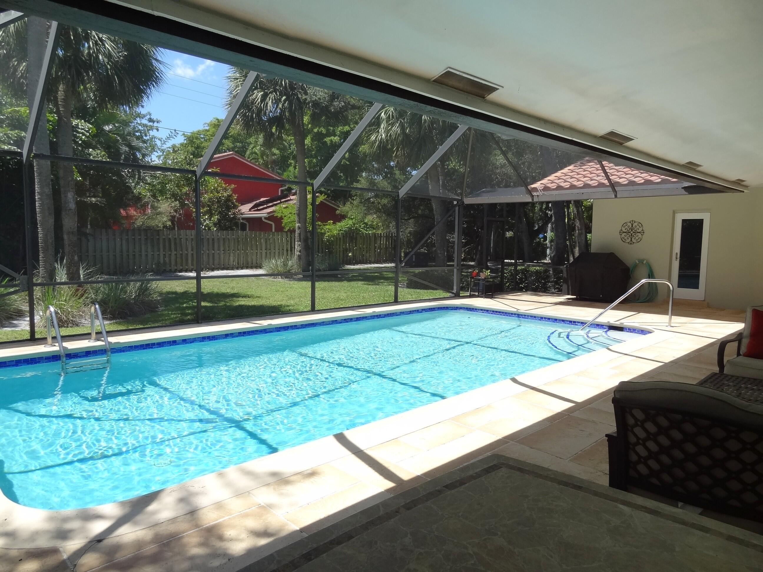 PALM BEACH FARMS CO 10 - Residential