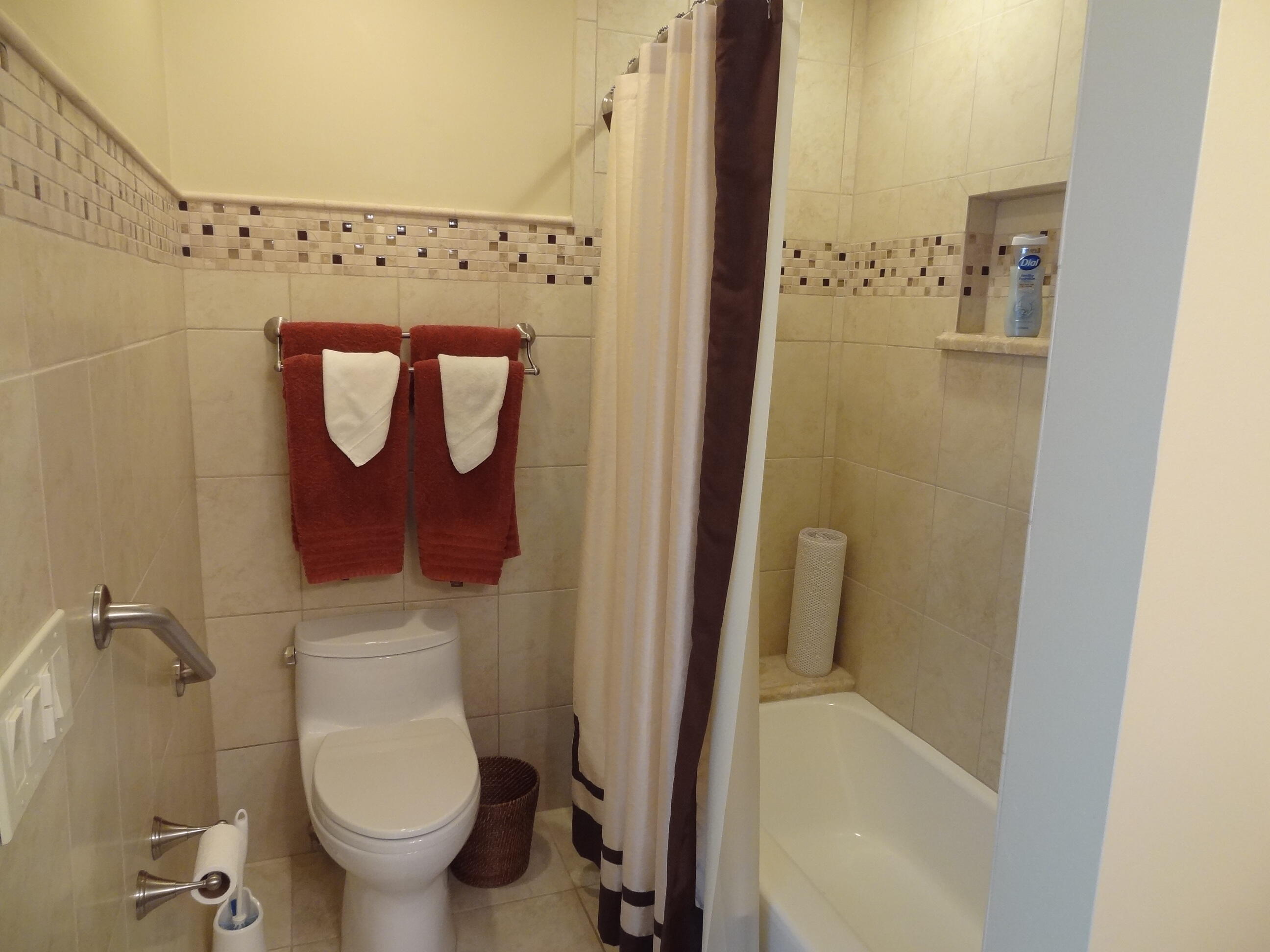 PALM BEACH FARMS CO 10 - Residential