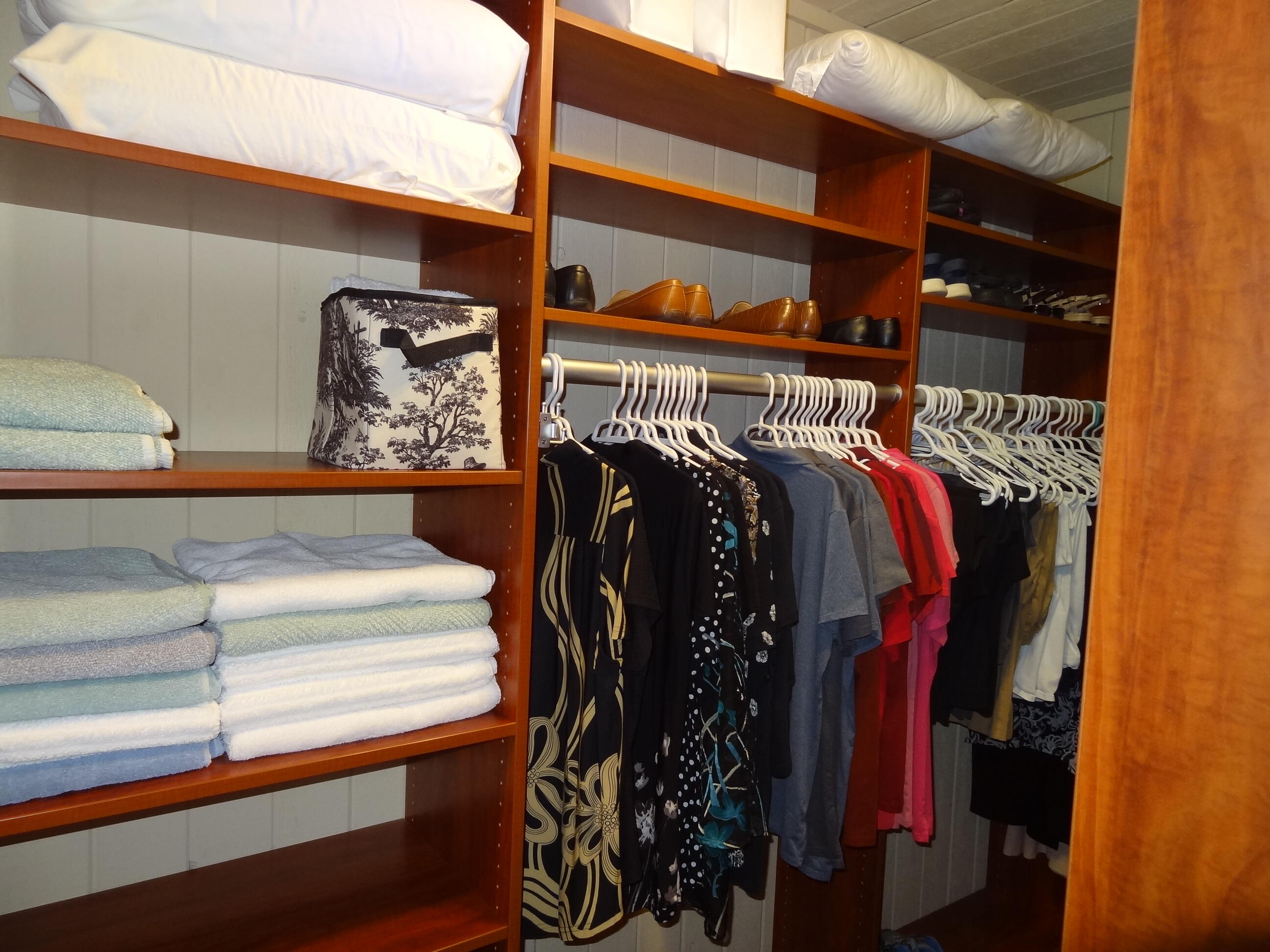 PALM BEACH FARMS CO 10 - Residential