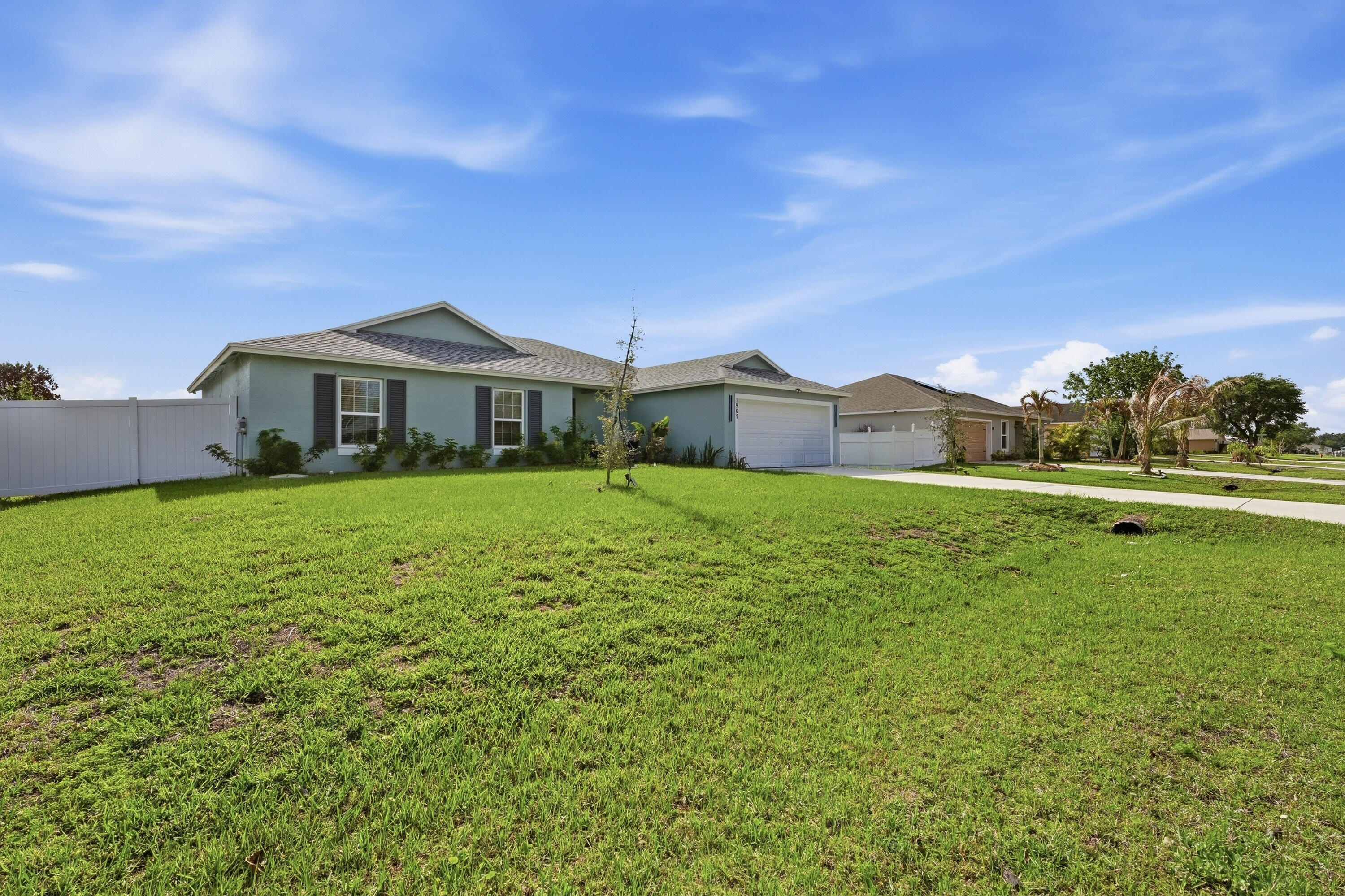 PORT ST LUCIE SECTION 8 - Residential