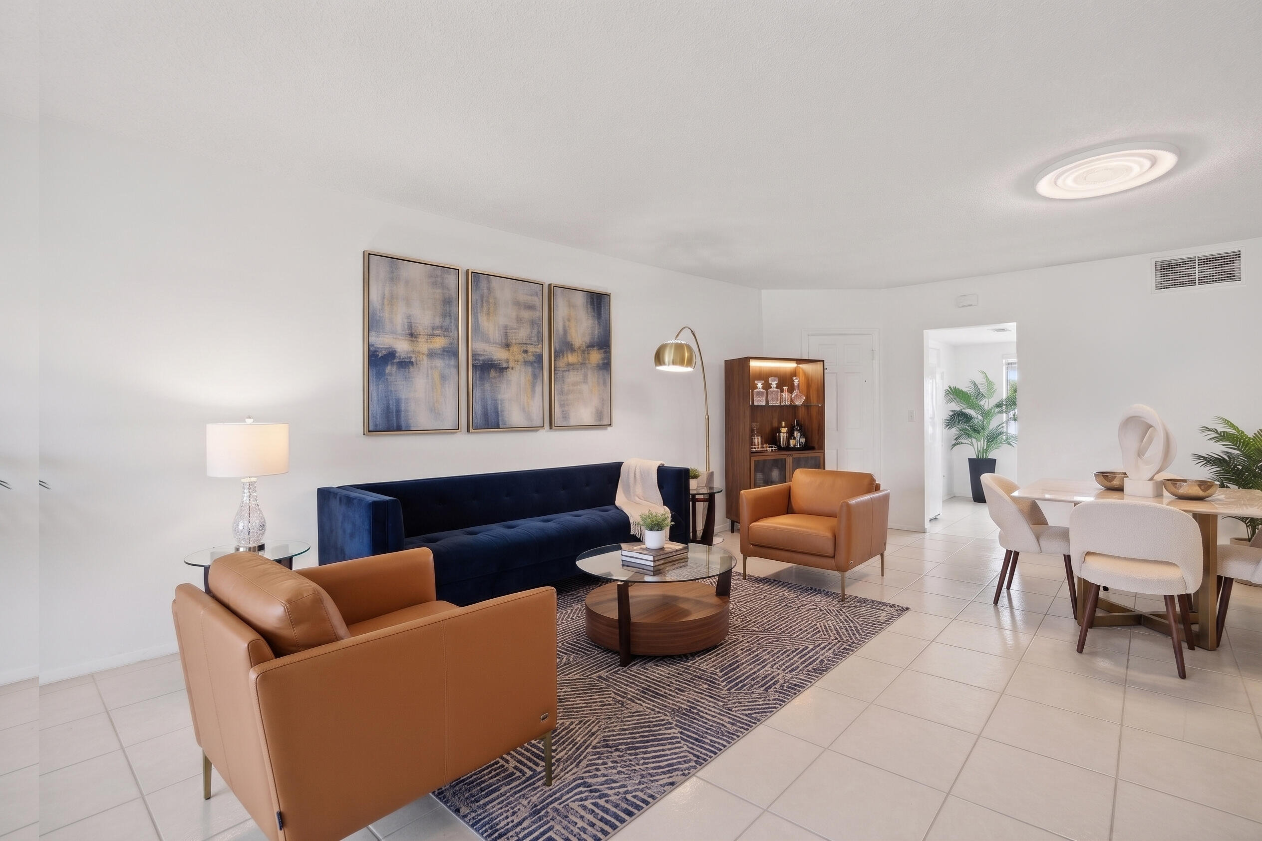 ATLANTIS REGENCY CONDO - Residential