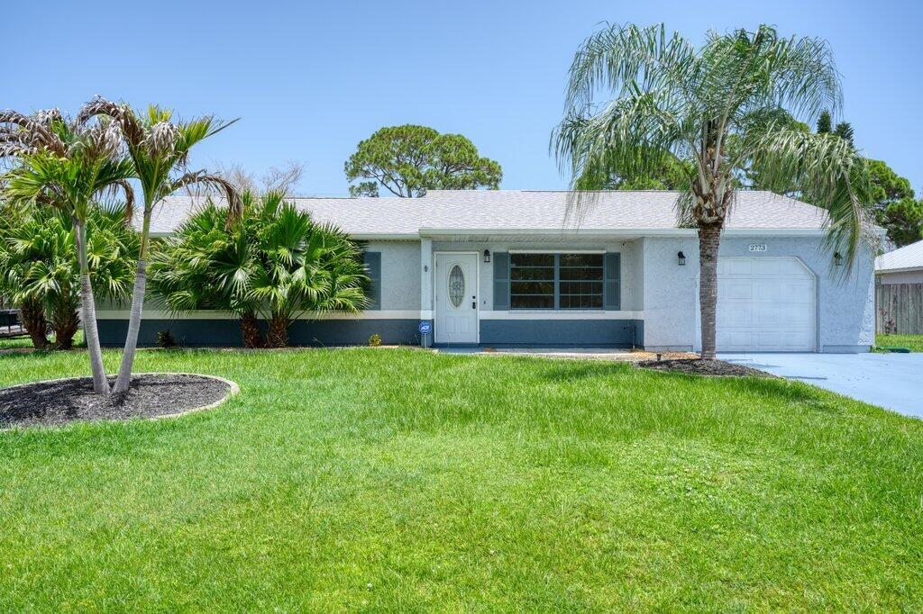 PORT ST LUCIE SECTION 40 - Residential