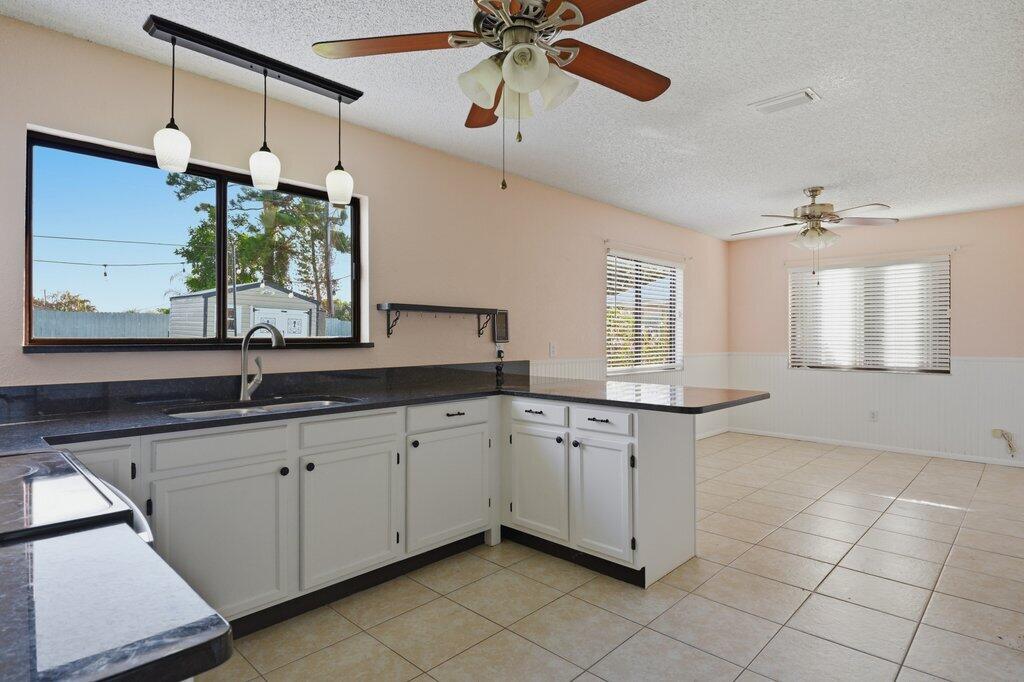 PORT ST LUCIE SECTION 40 - Residential