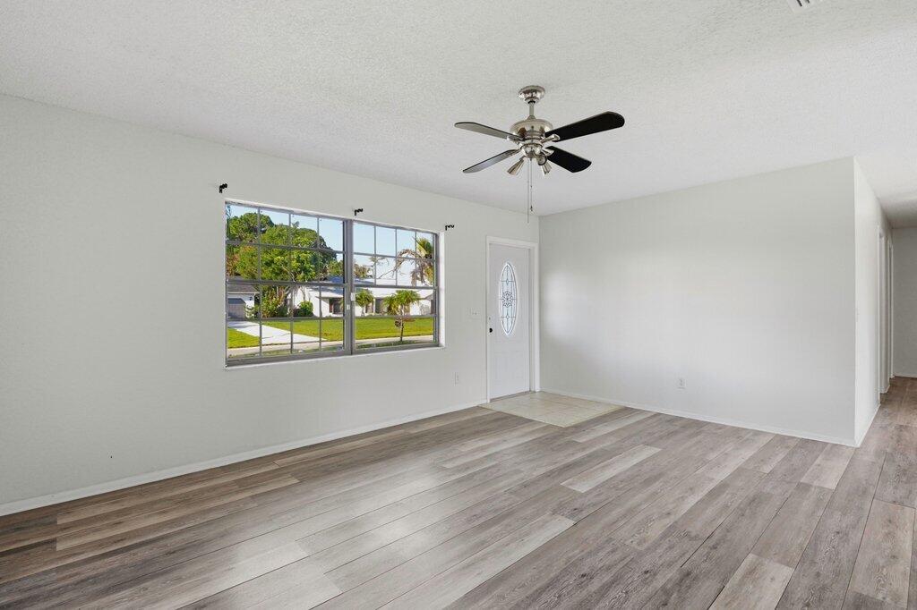 PORT ST LUCIE SECTION 40 - Residential