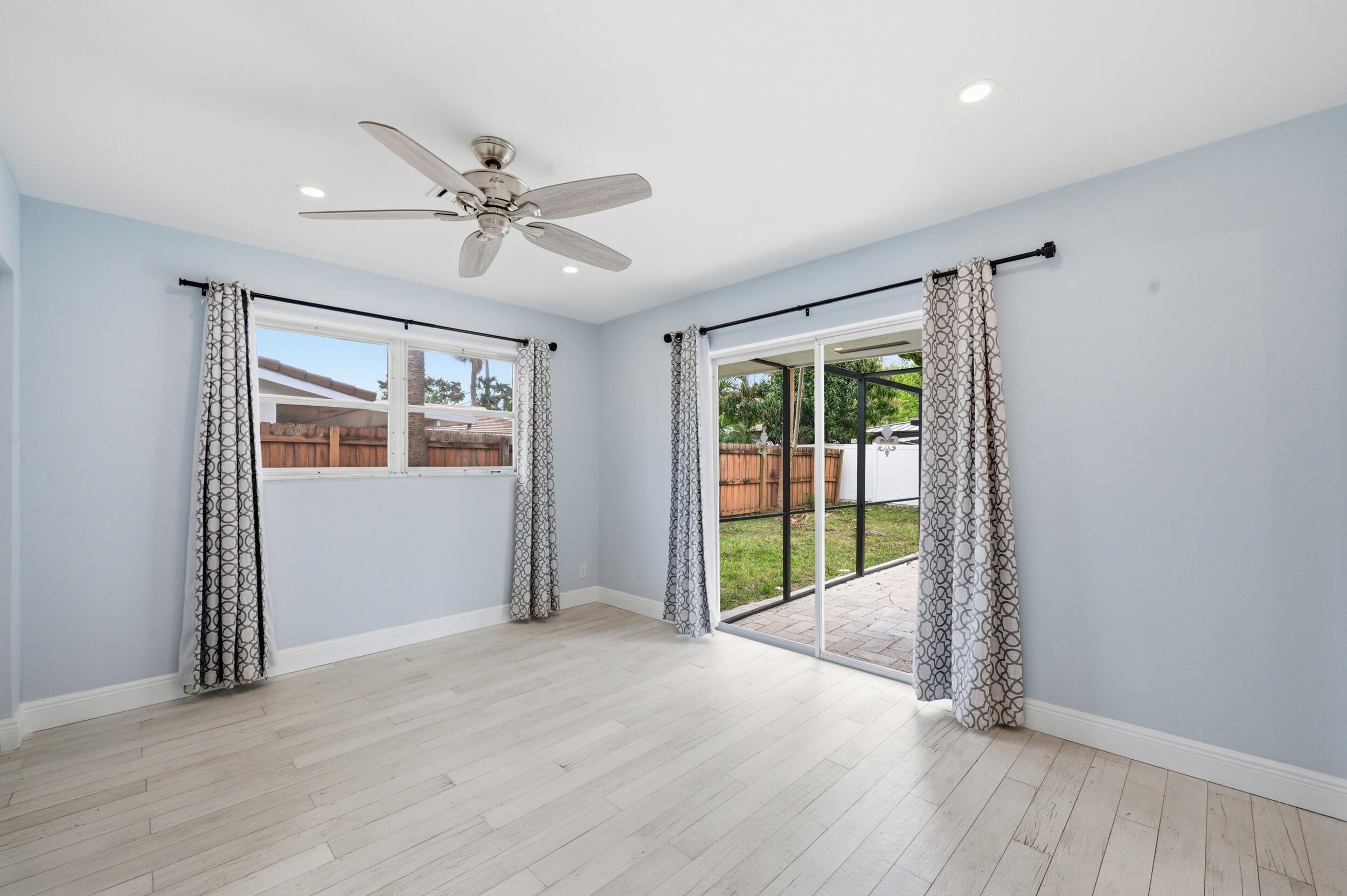 IMPERIAL POINT 1 - Residential Lease