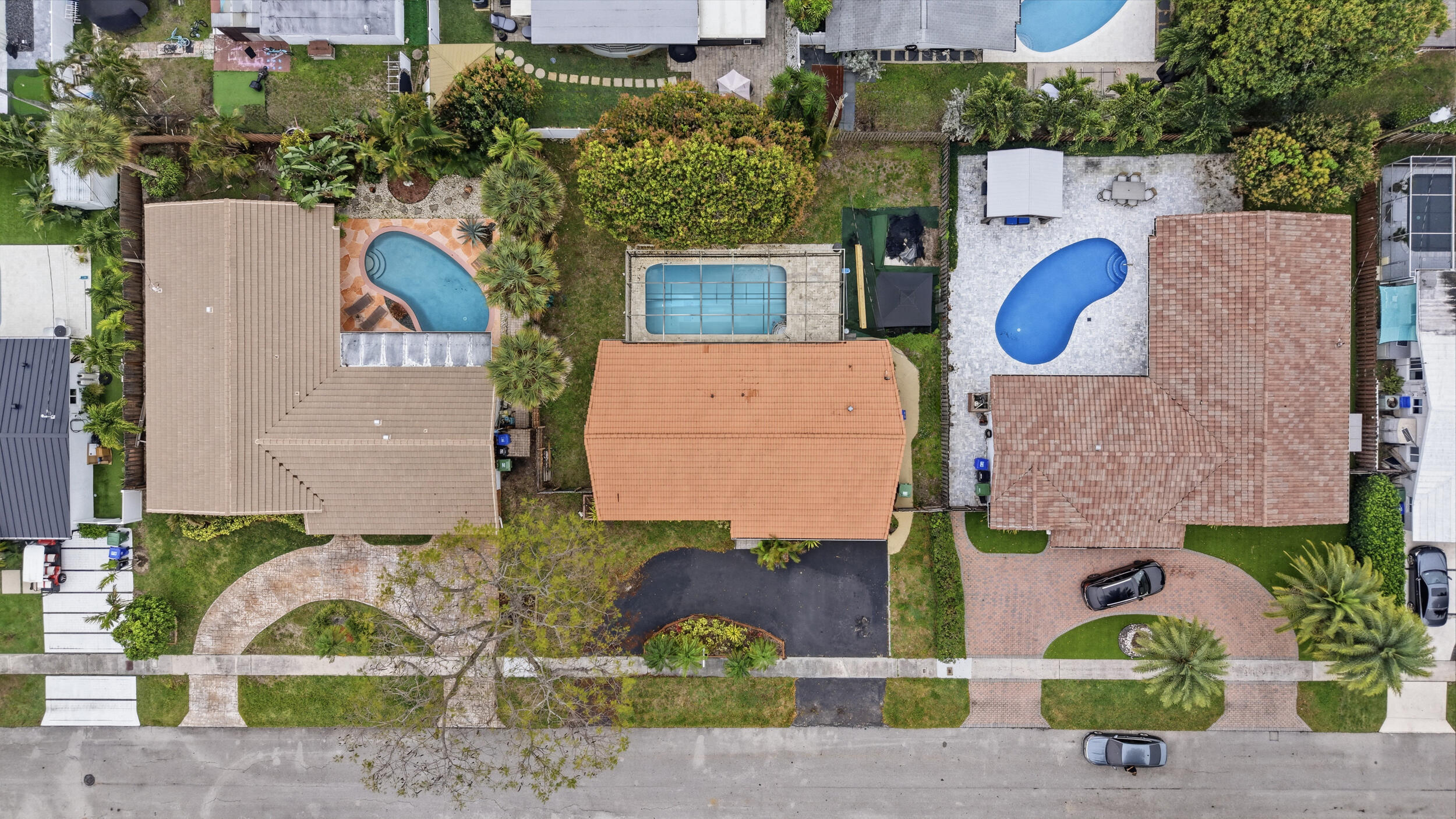 IMPERIAL POINT 1 - Residential Lease