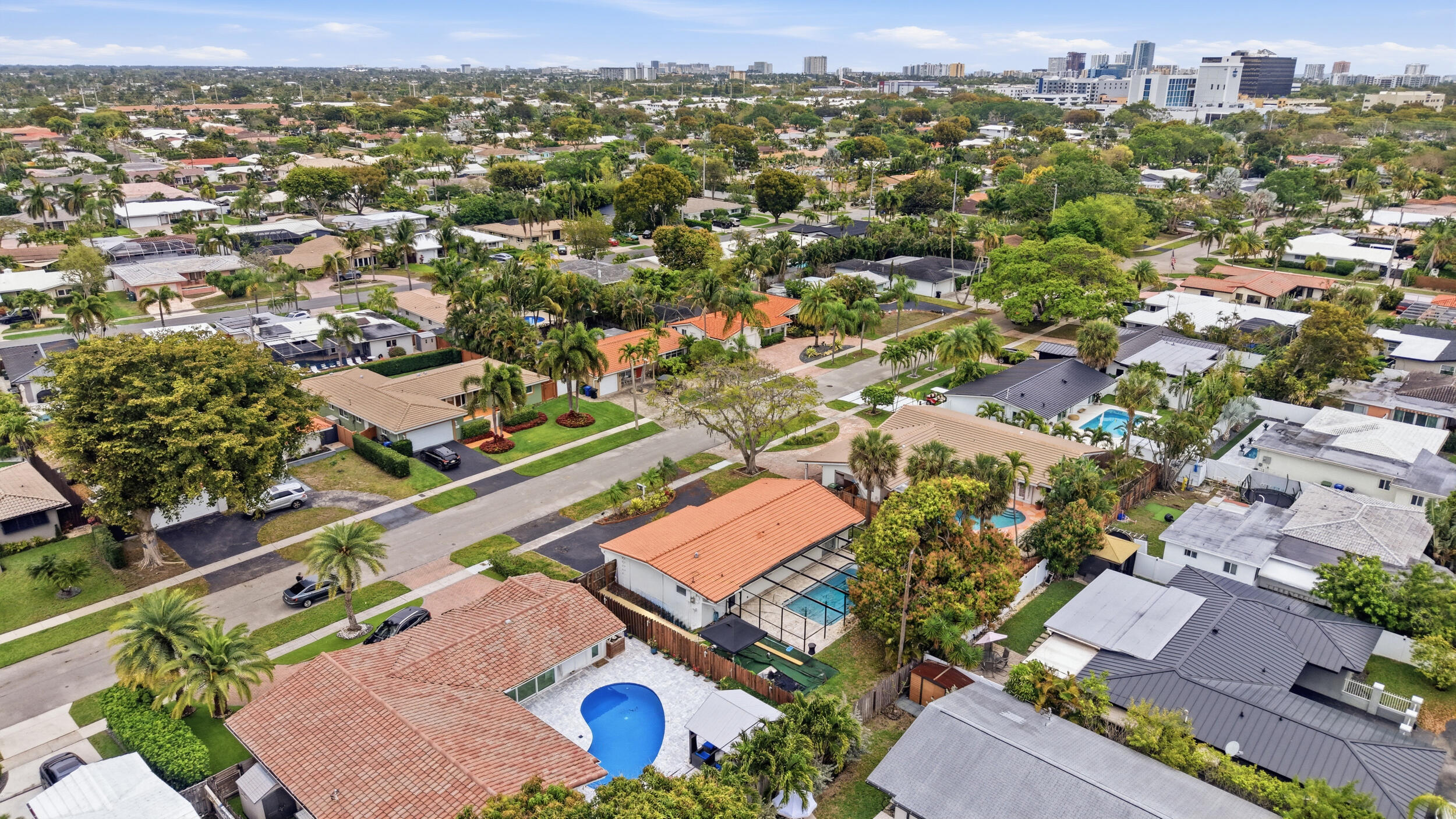 IMPERIAL POINT 1 - Residential Lease
