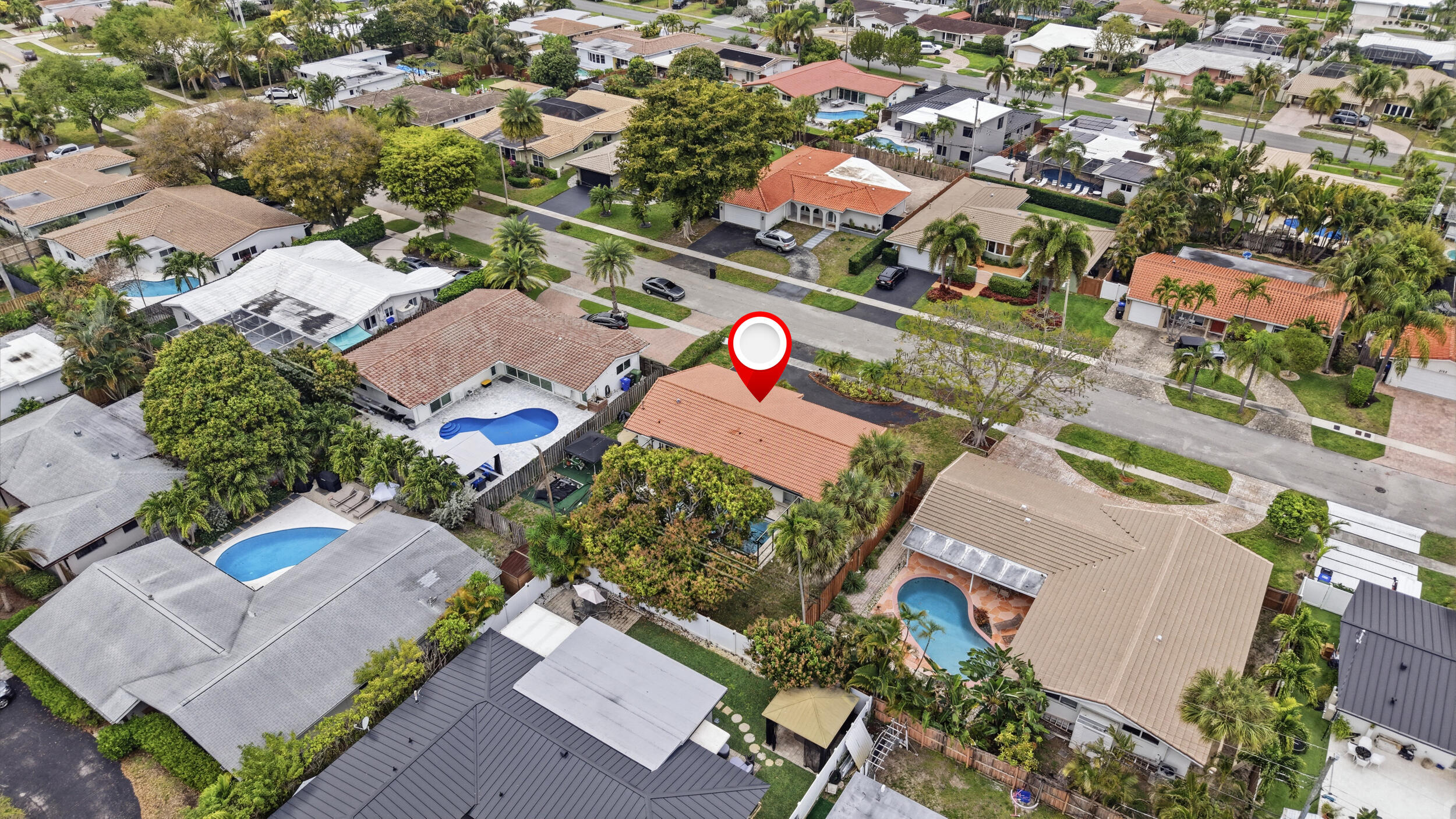 IMPERIAL POINT 1 - Residential Lease
