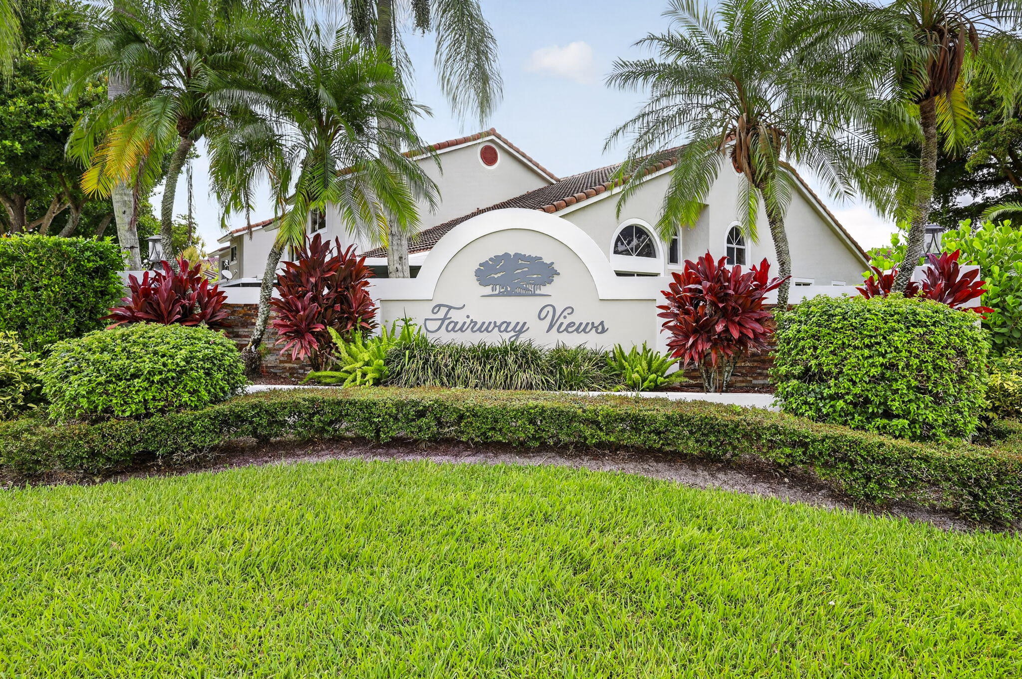 HOLIDAY SPRINGS VILLAGE - Residential