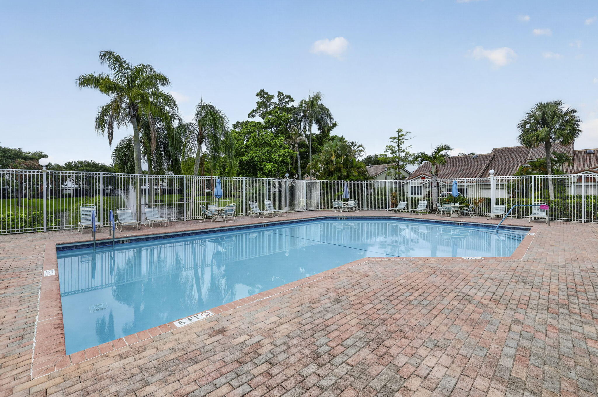 HOLIDAY SPRINGS VILLAGE - Residential