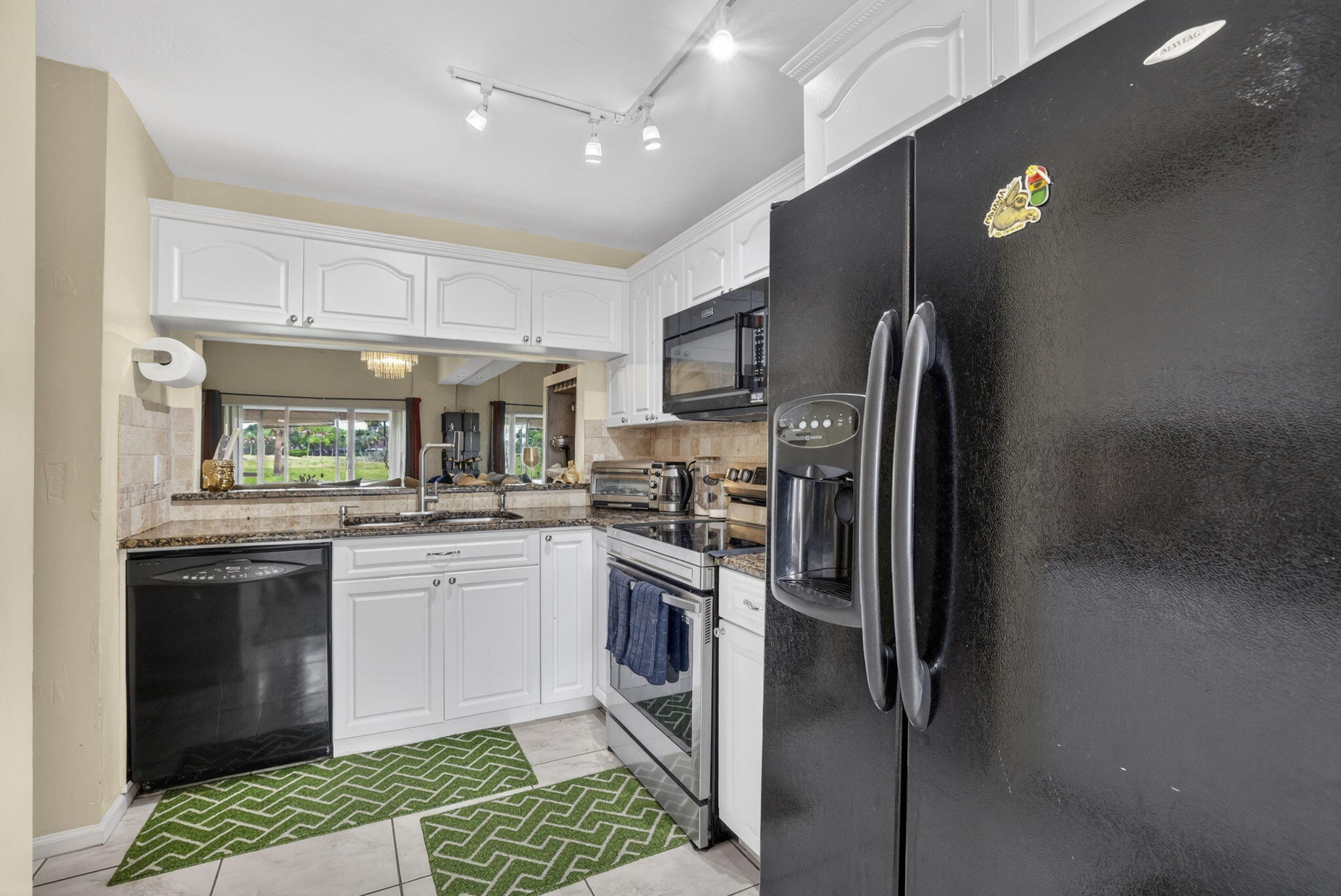 HOLIDAY SPRINGS VILLAGE - Residential