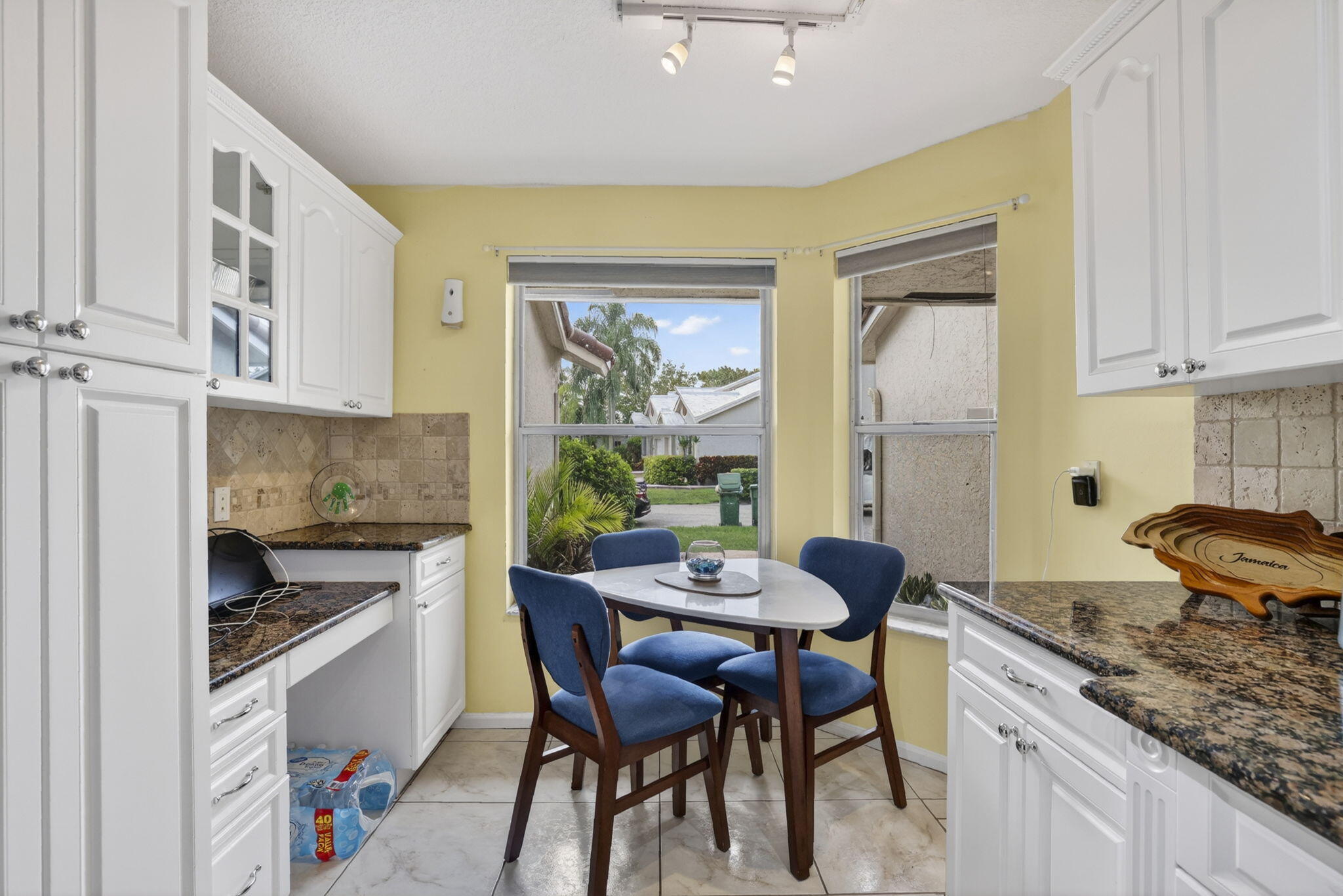 HOLIDAY SPRINGS VILLAGE - Residential