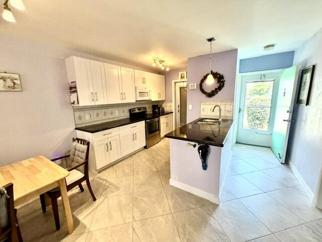 LEISUREVILLE - Residential
