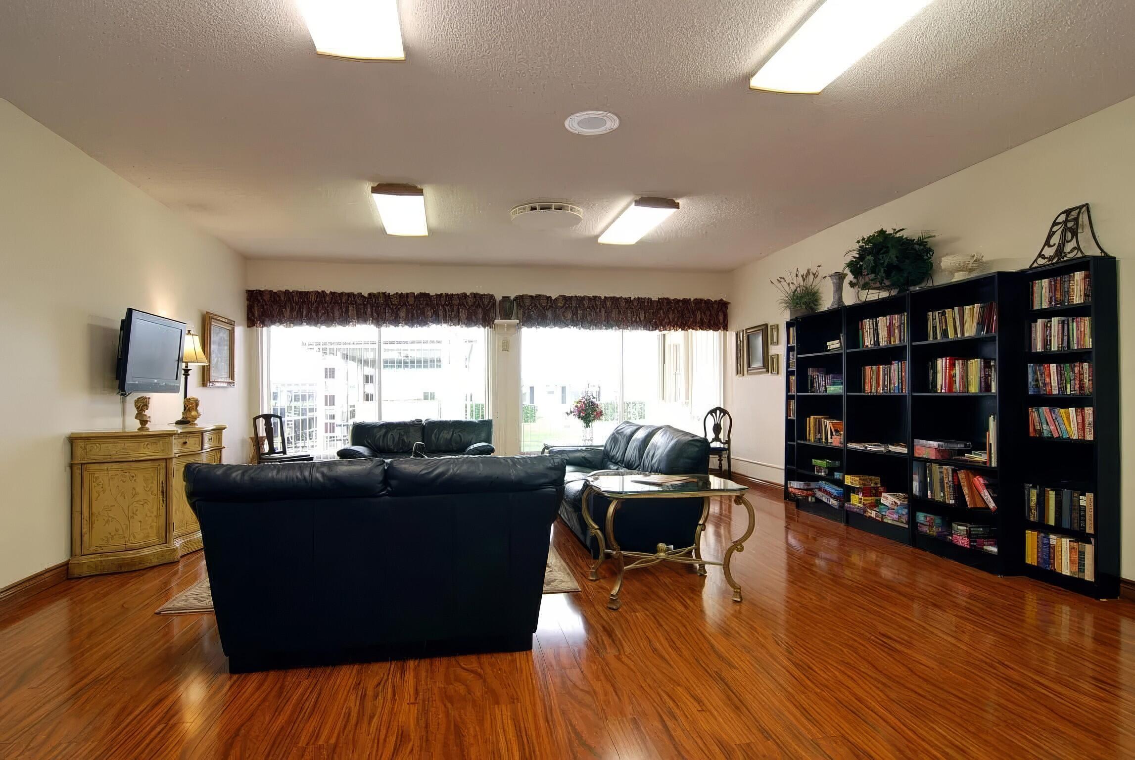 LEISUREVILLE - Residential