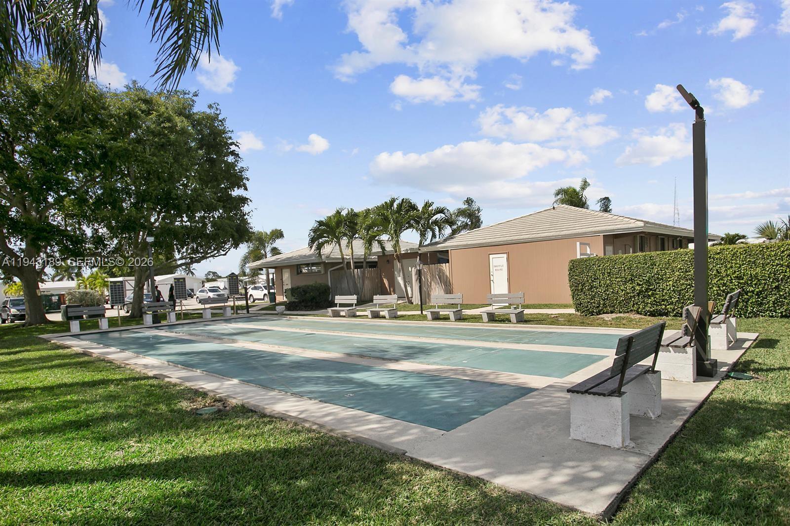 LEISUREVILLE - Residential