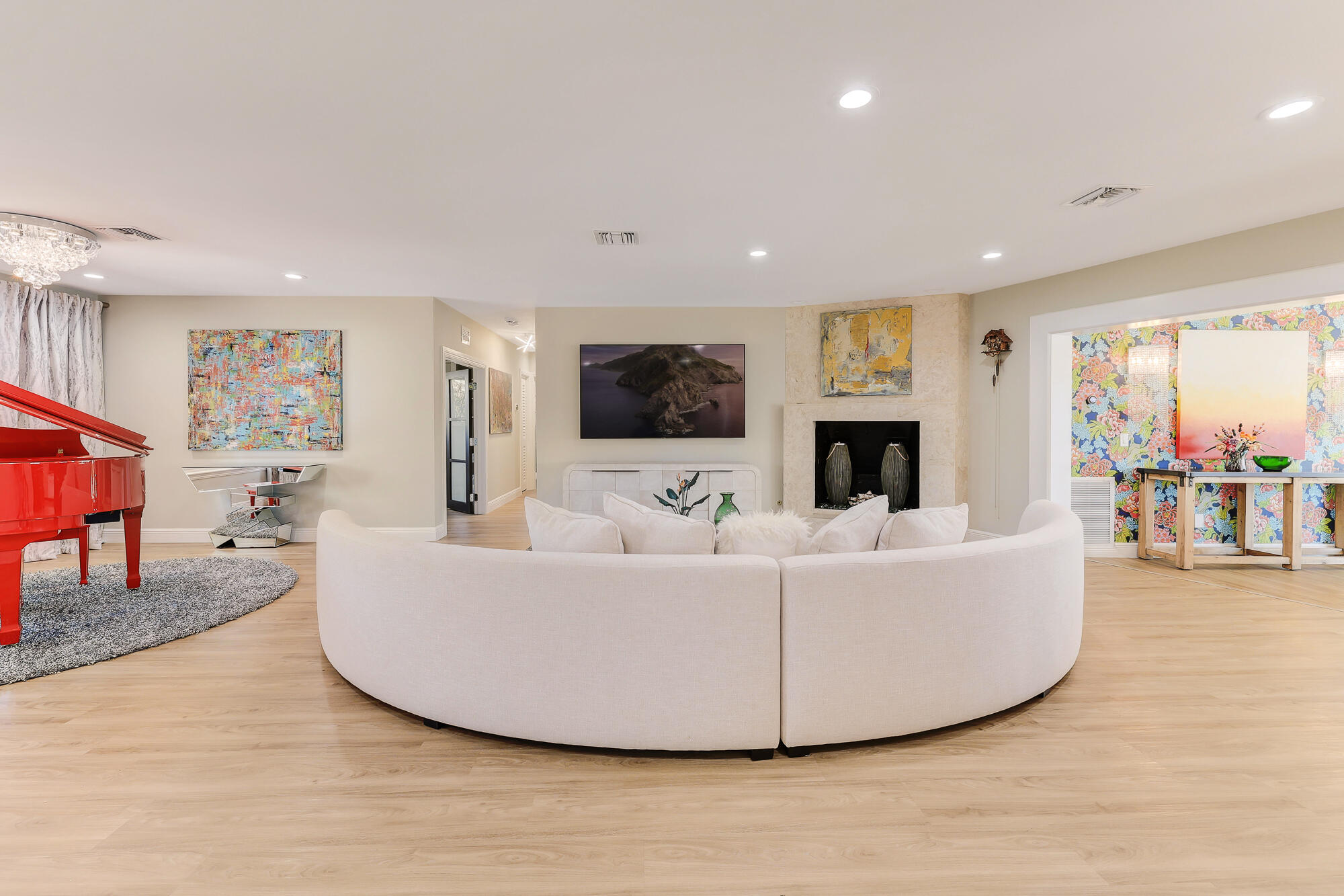 CYPRESS POINT - Residential