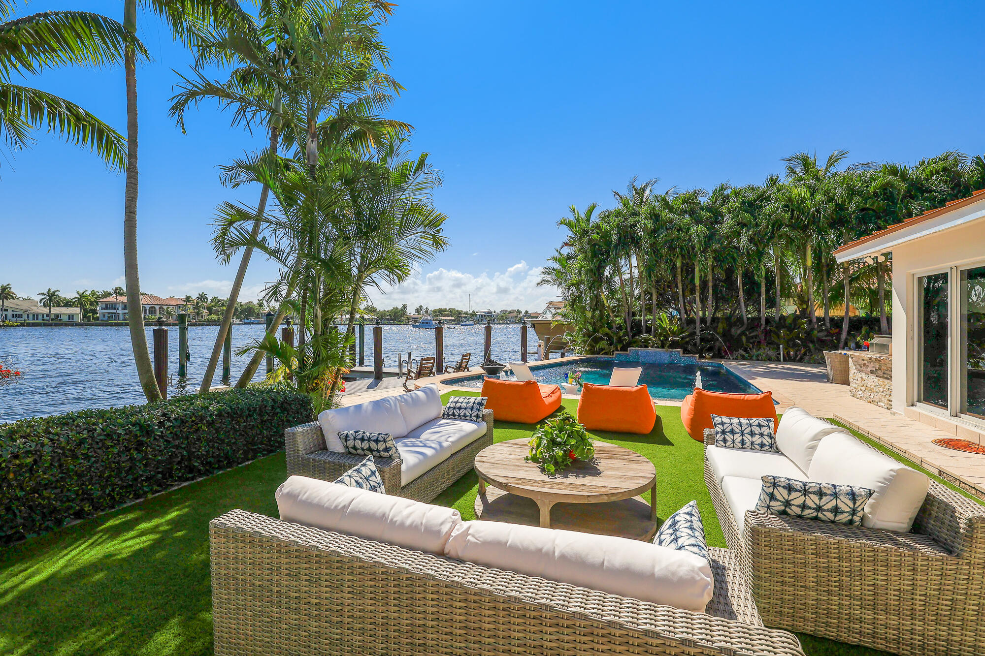 CYPRESS POINT - Residential