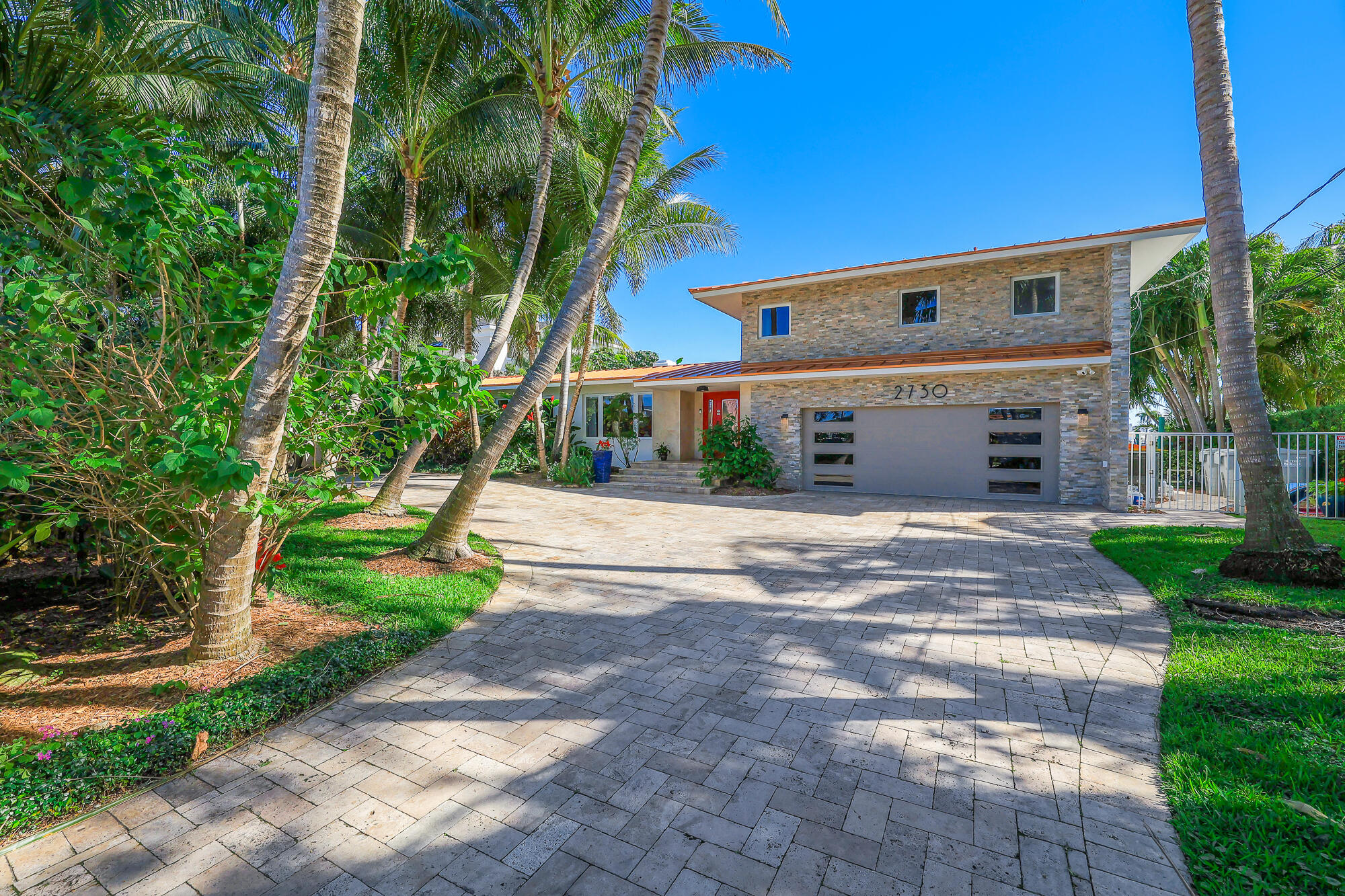 CYPRESS POINT - Residential