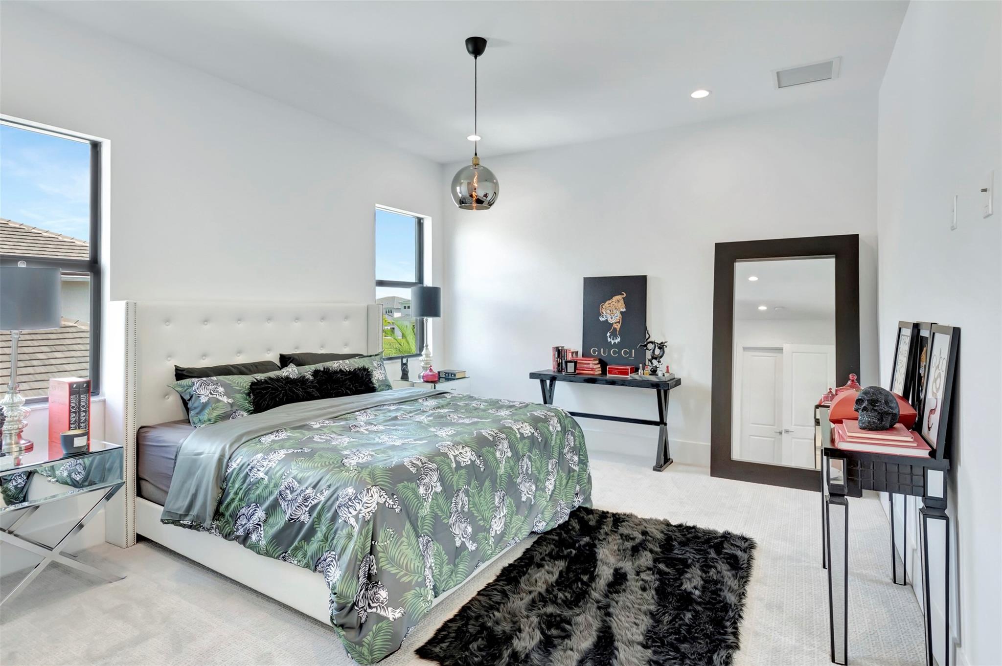 ROYAL PALM POLO - Residential