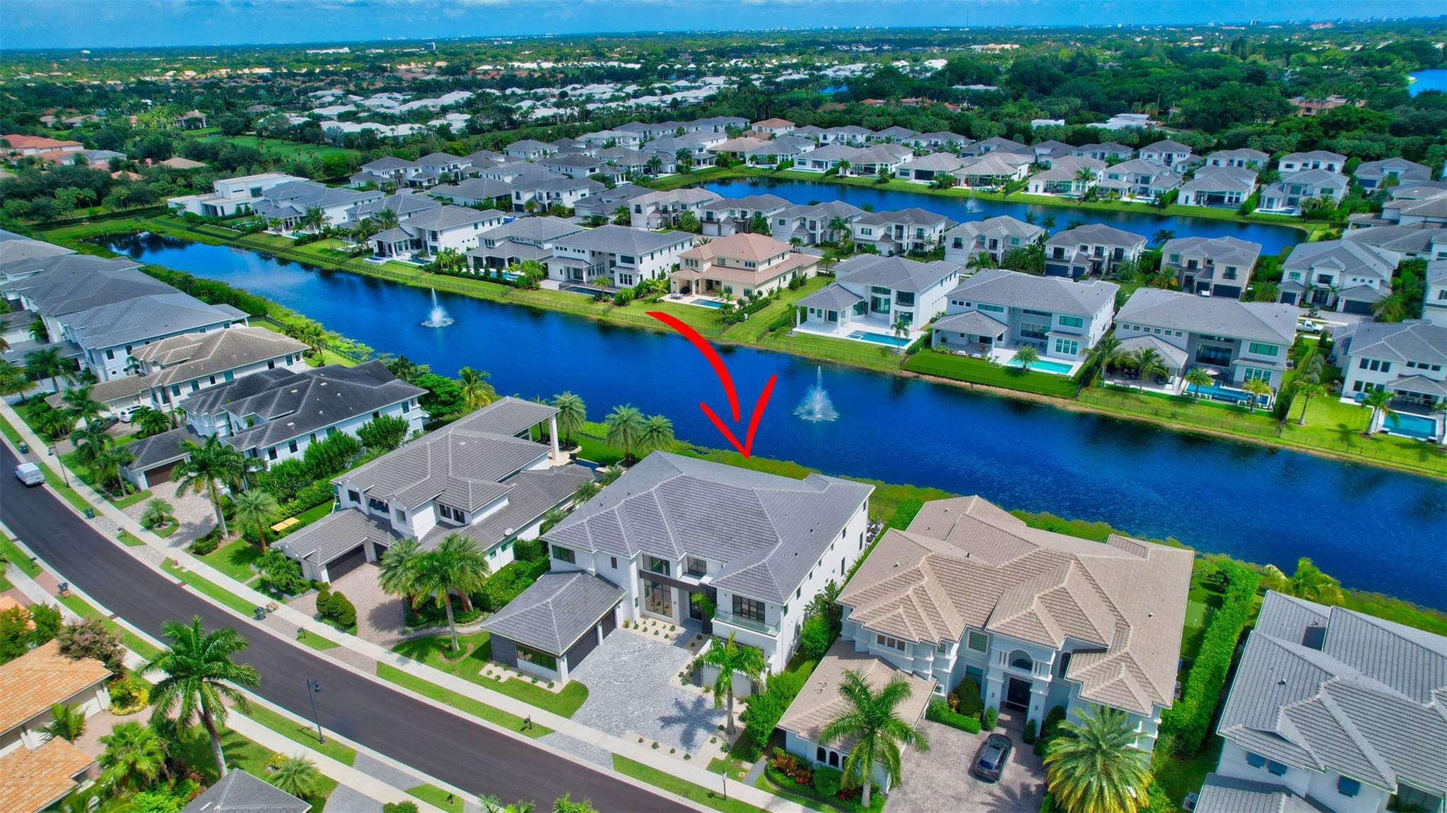 ROYAL PALM POLO - Residential