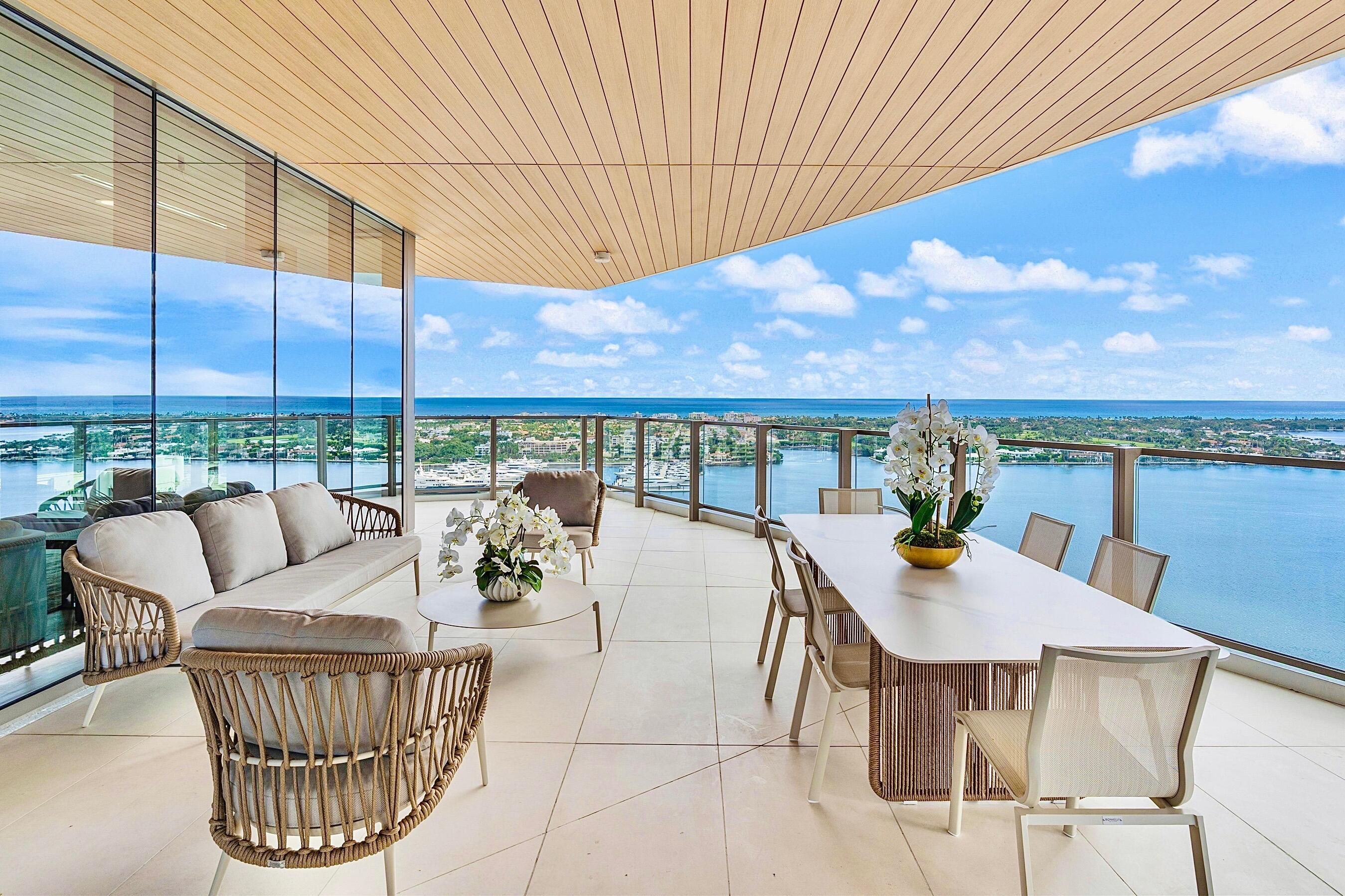 FORTE RESIDENCES CONDO - Residential
