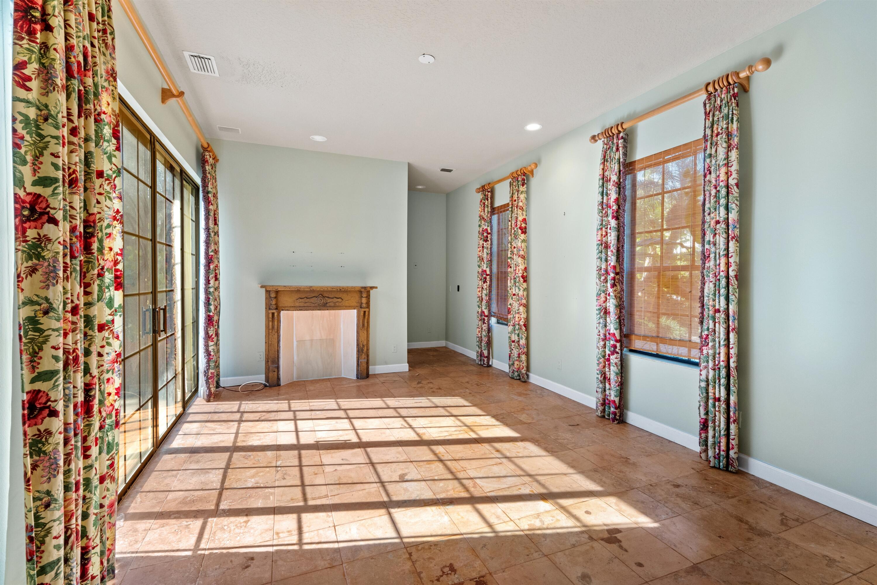 PALM BEACH SHORES REV - Residential