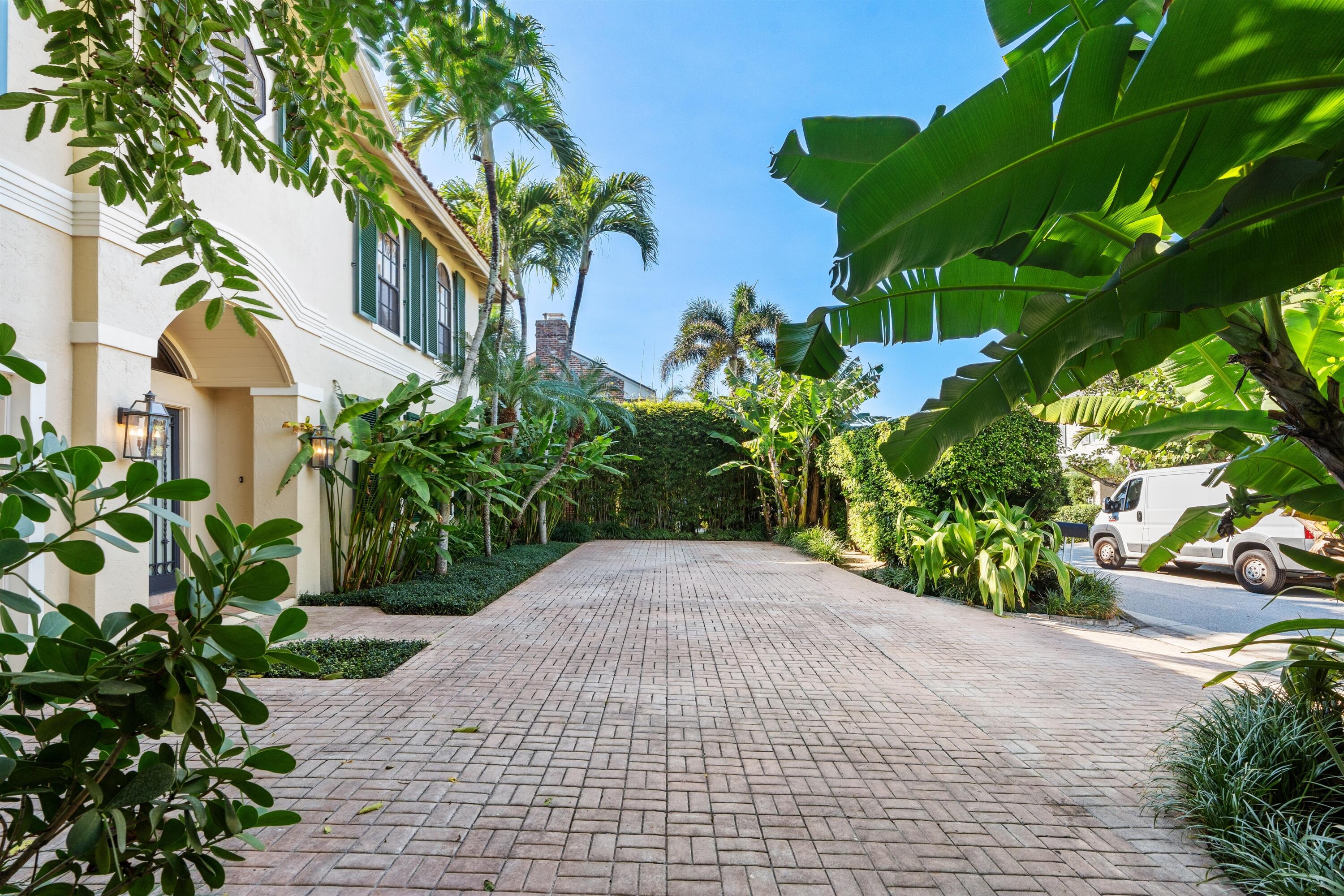 PALM BEACH SHORES REV - Residential