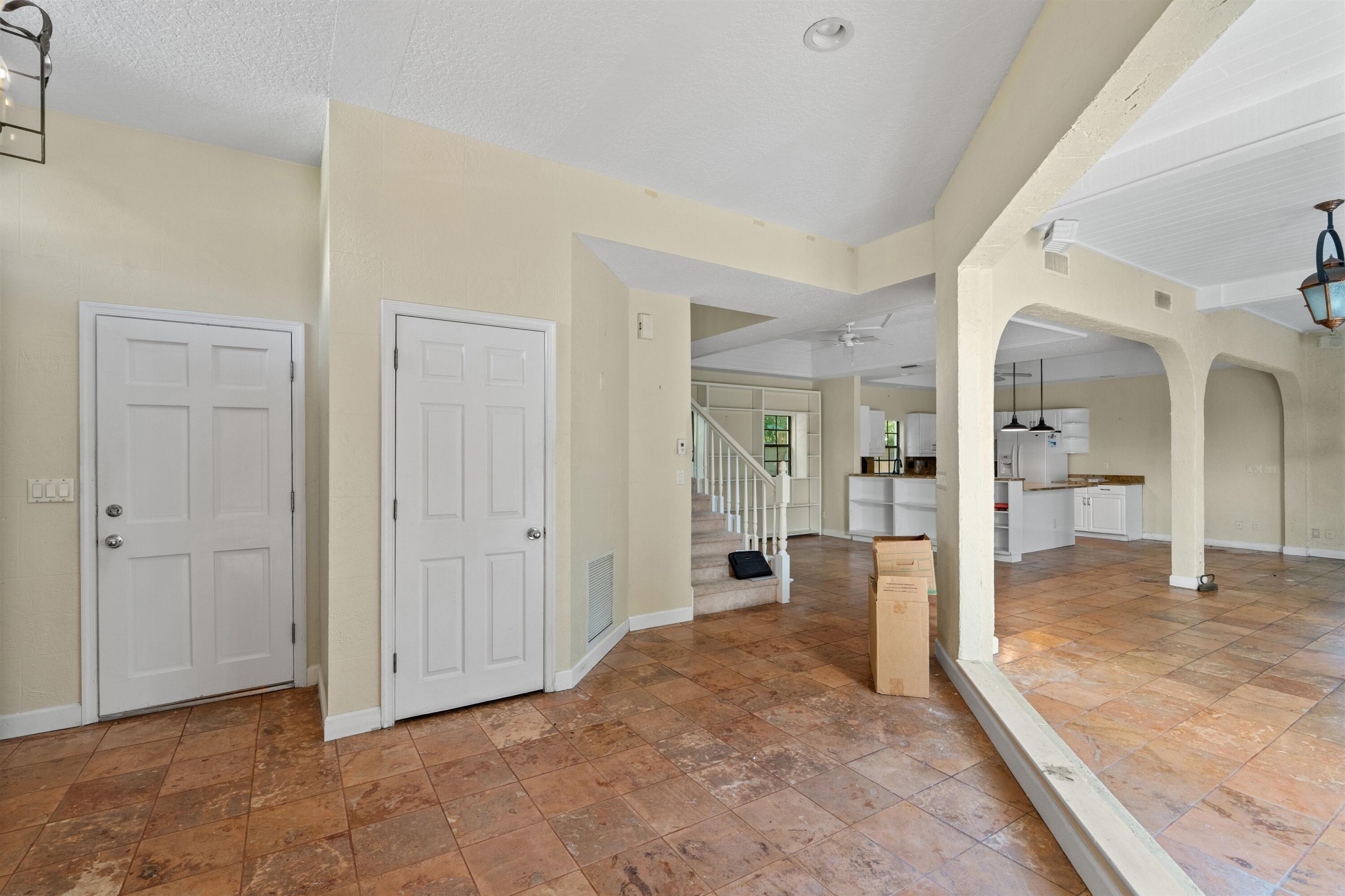 PALM BEACH SHORES REV - Residential