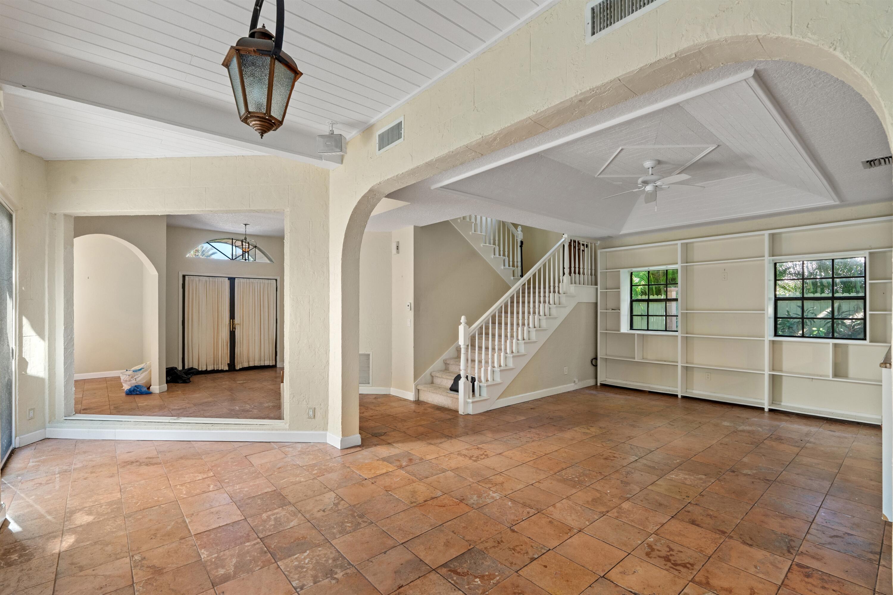 PALM BEACH SHORES REV - Residential