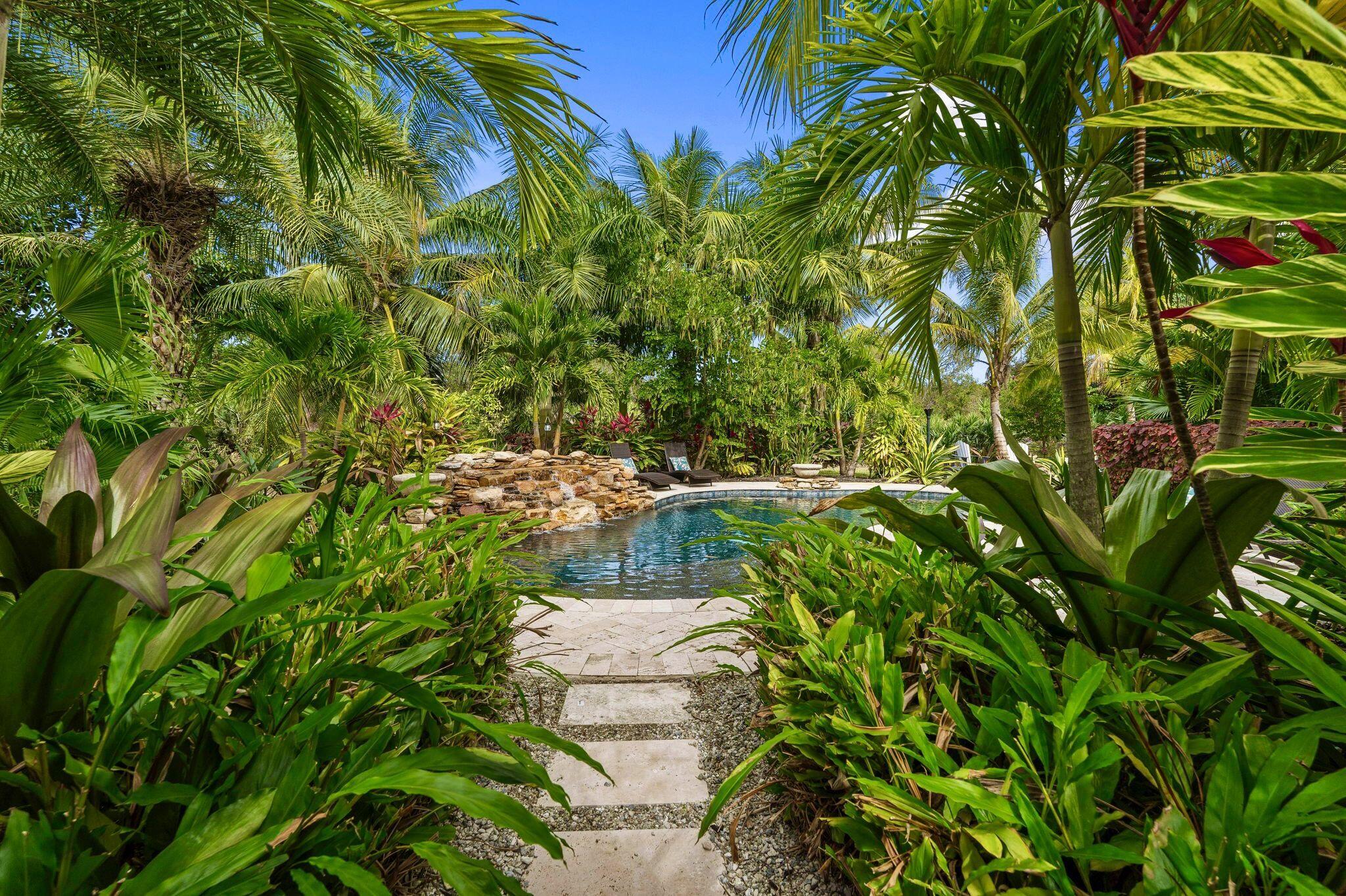 PIPERS LANDING - Residential