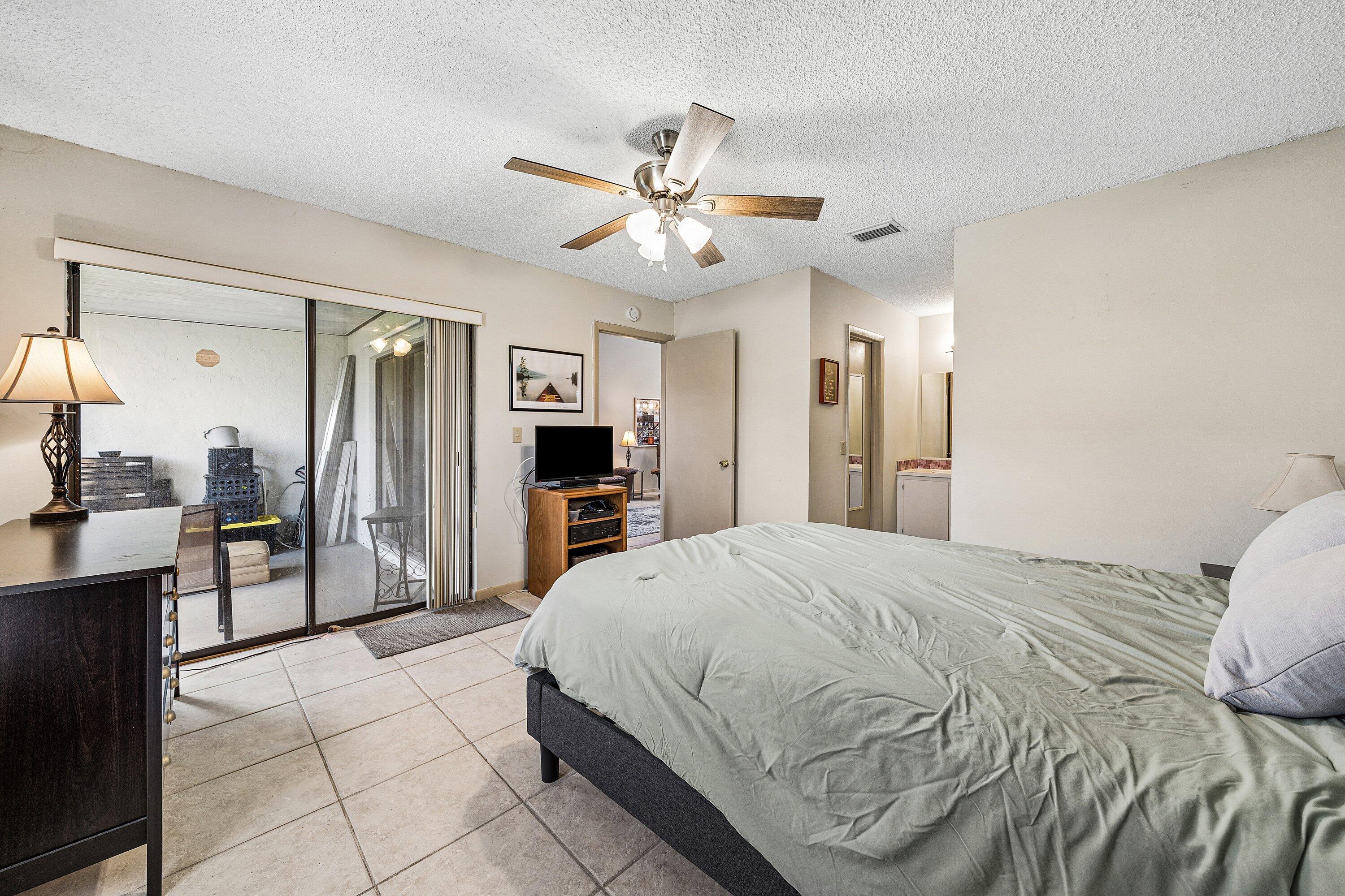 ABBEY PARK 4 - Residential