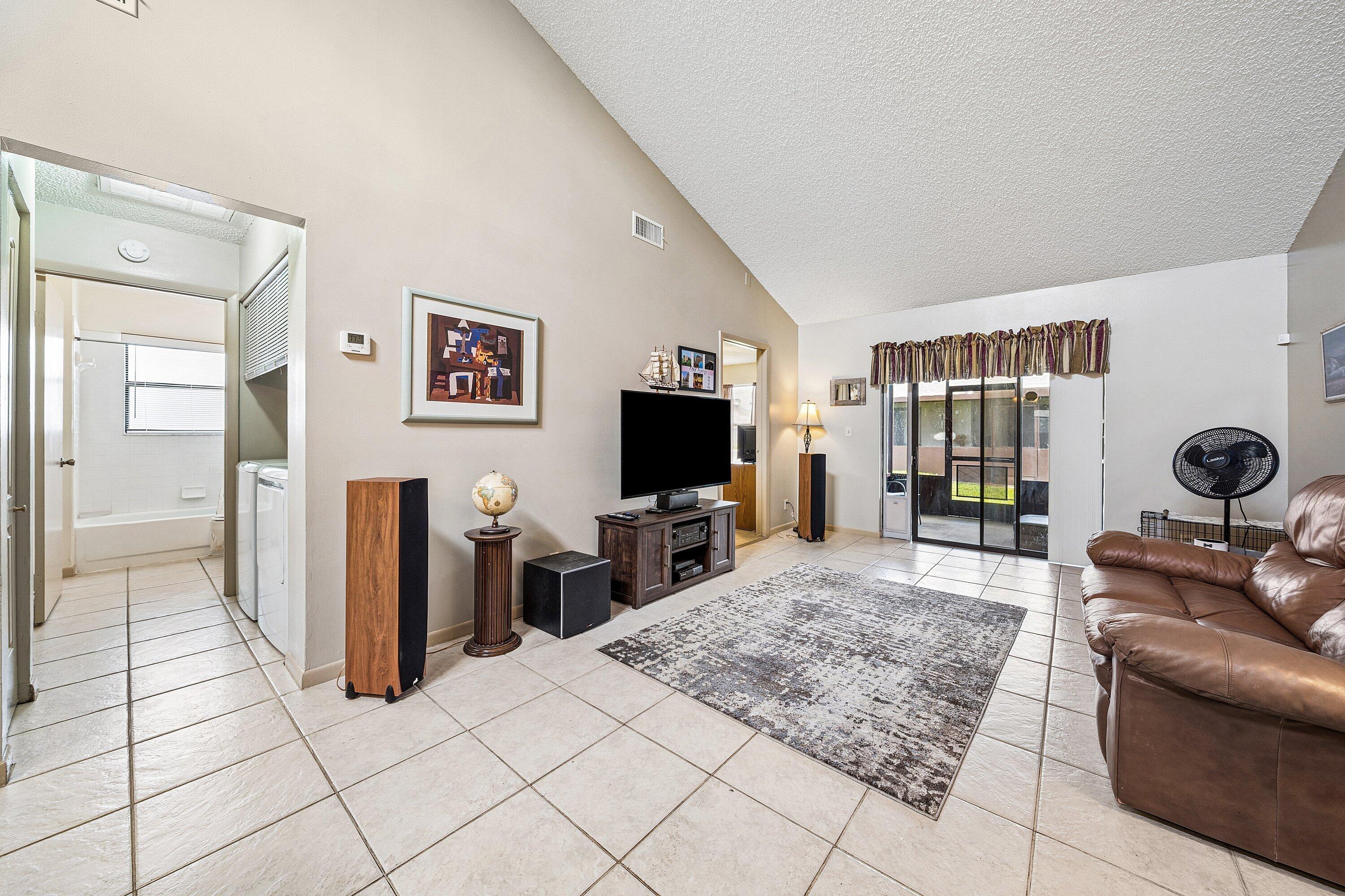 ABBEY PARK 4 - Residential