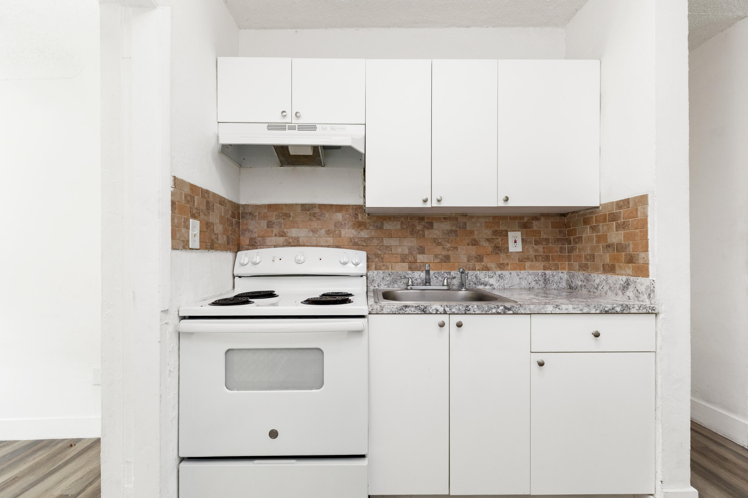 LEE-MILL SUB - Residential Income
