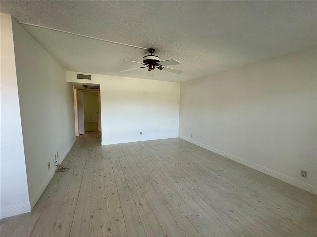 CENTRY VILLAGE - Residential