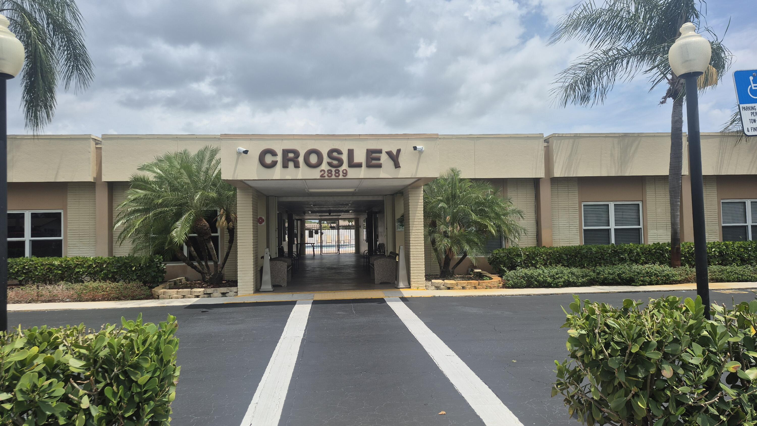 CRESTHAVEN VILLAS 15 CONDO - Residential Lease