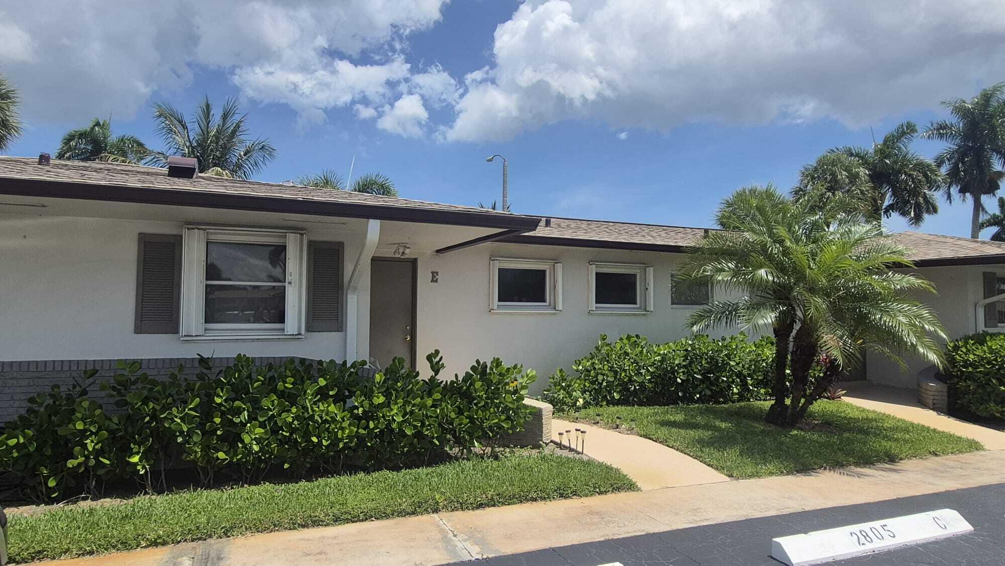 CRESTHAVEN VILLAS 15 CONDO - Residential Lease