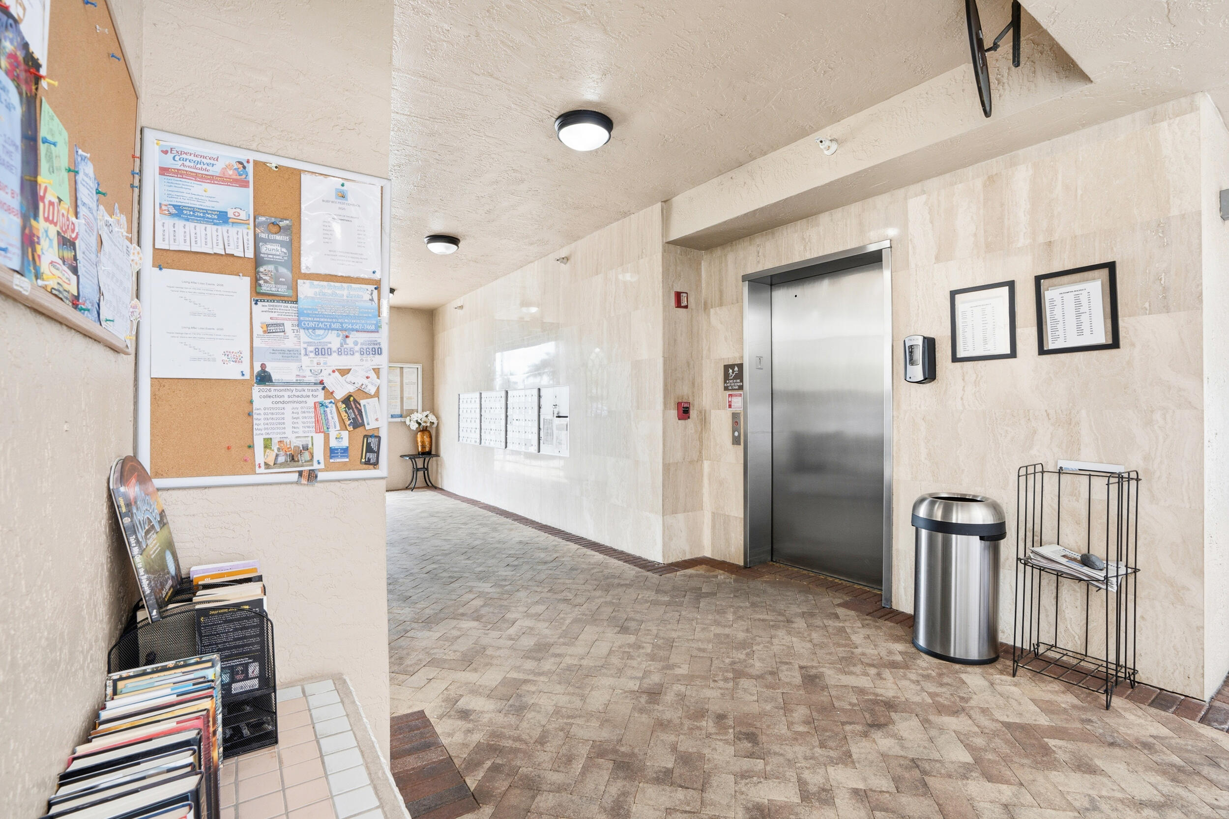 SOUTHAMPTON CONDOMINIUM - Residential