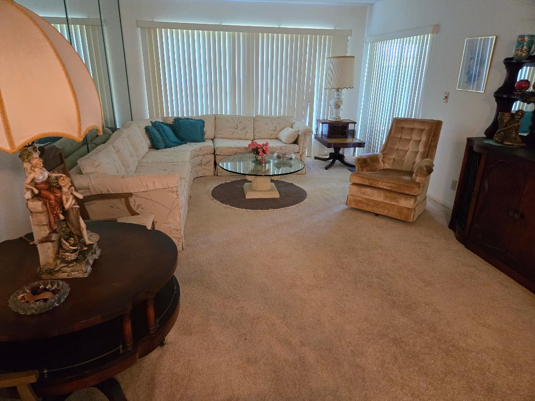 PALM GREENS AT VILLA DEL RAY CONDO - Residential