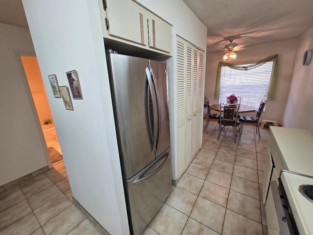 PALM GREENS AT VILLA DEL RAY CONDO - Residential
