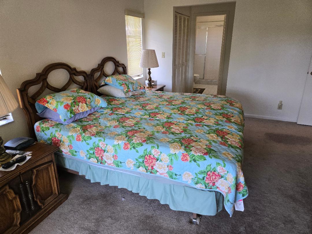 PALM GREENS AT VILLA DEL RAY CONDO - Residential