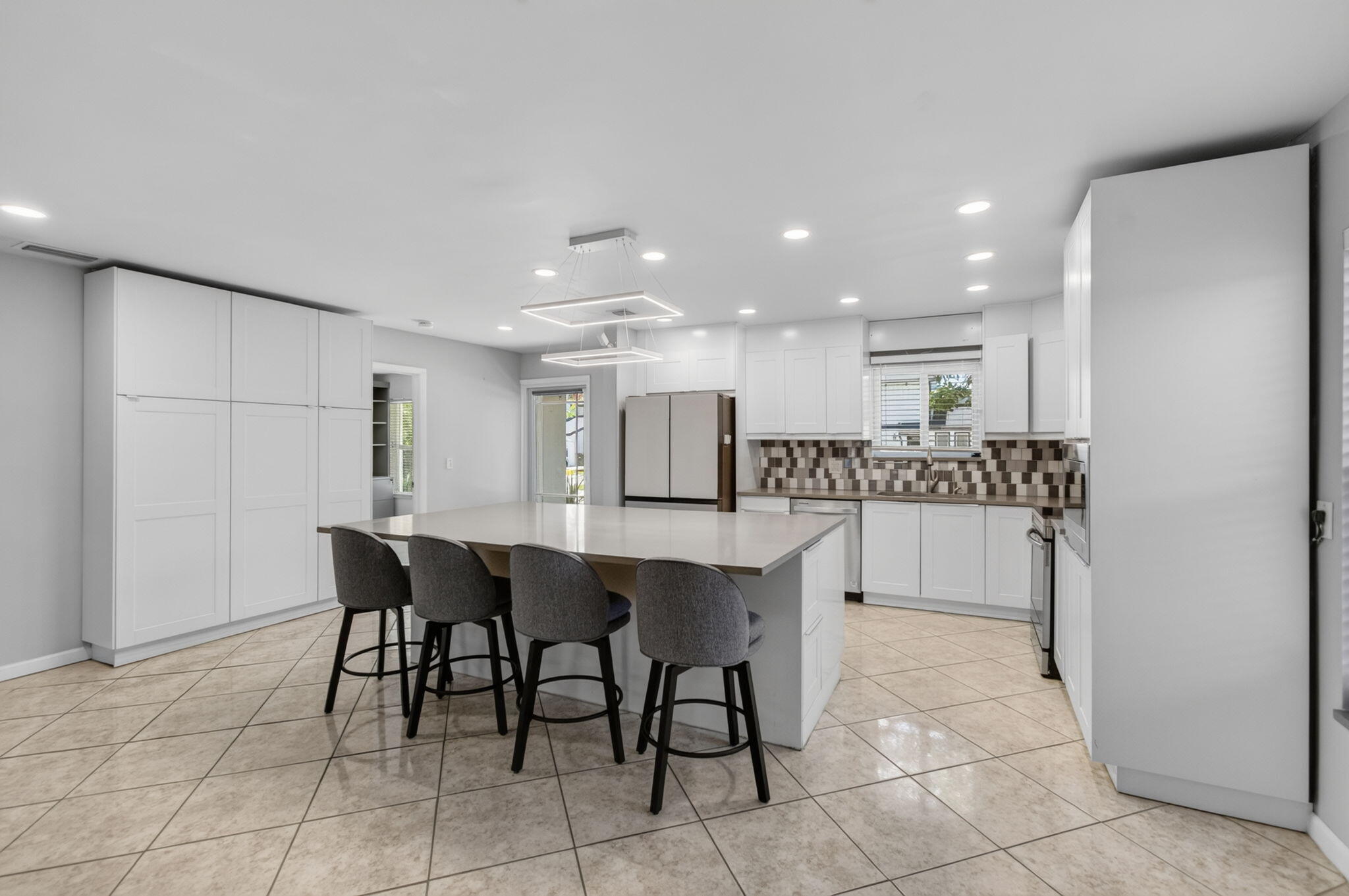 SOUTHRIDGE - Residential