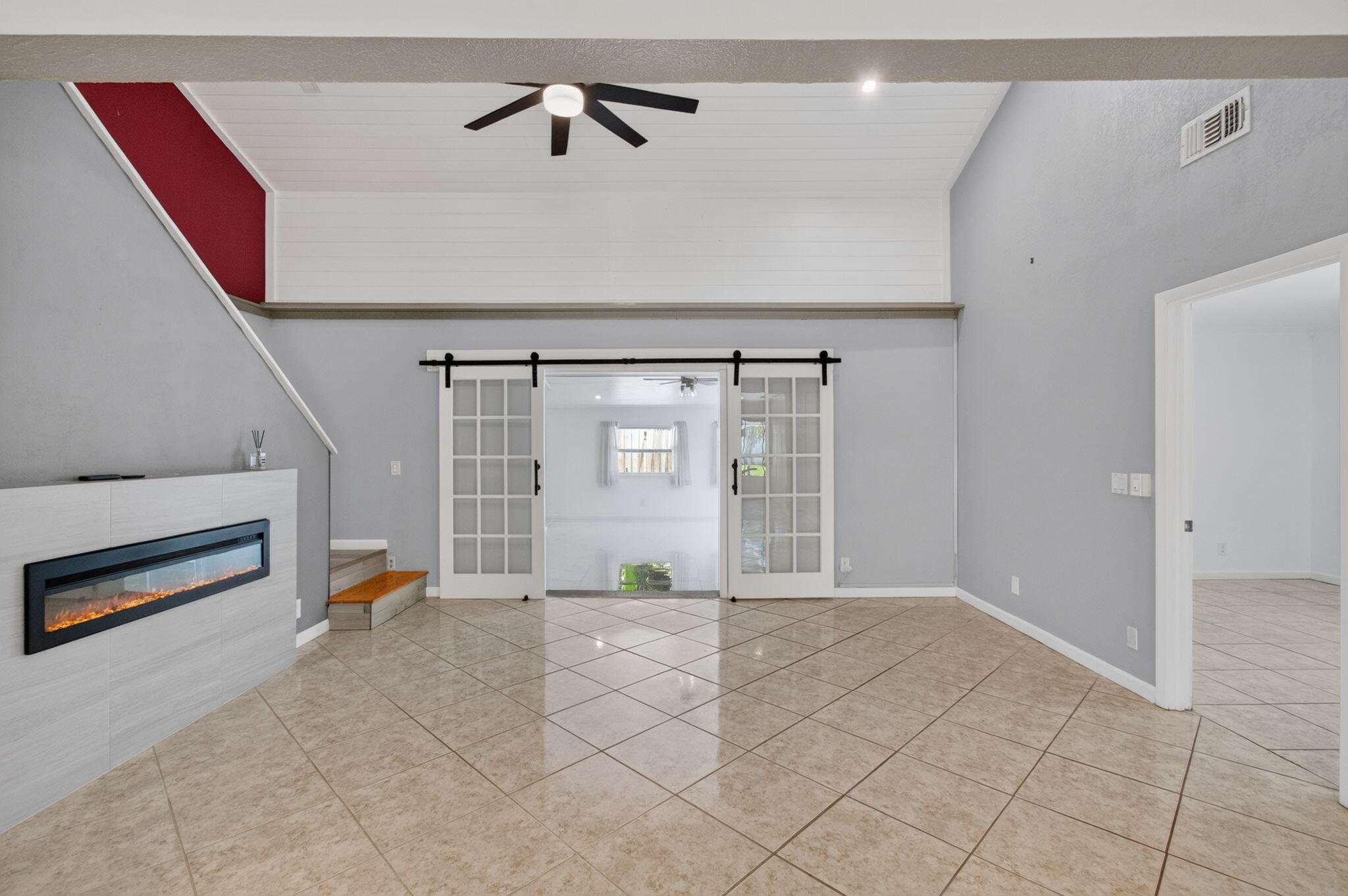 SOUTHRIDGE - Residential