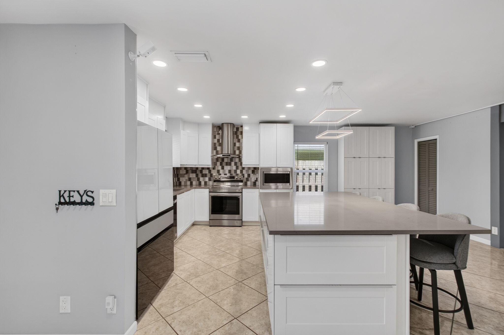 SOUTHRIDGE - Residential