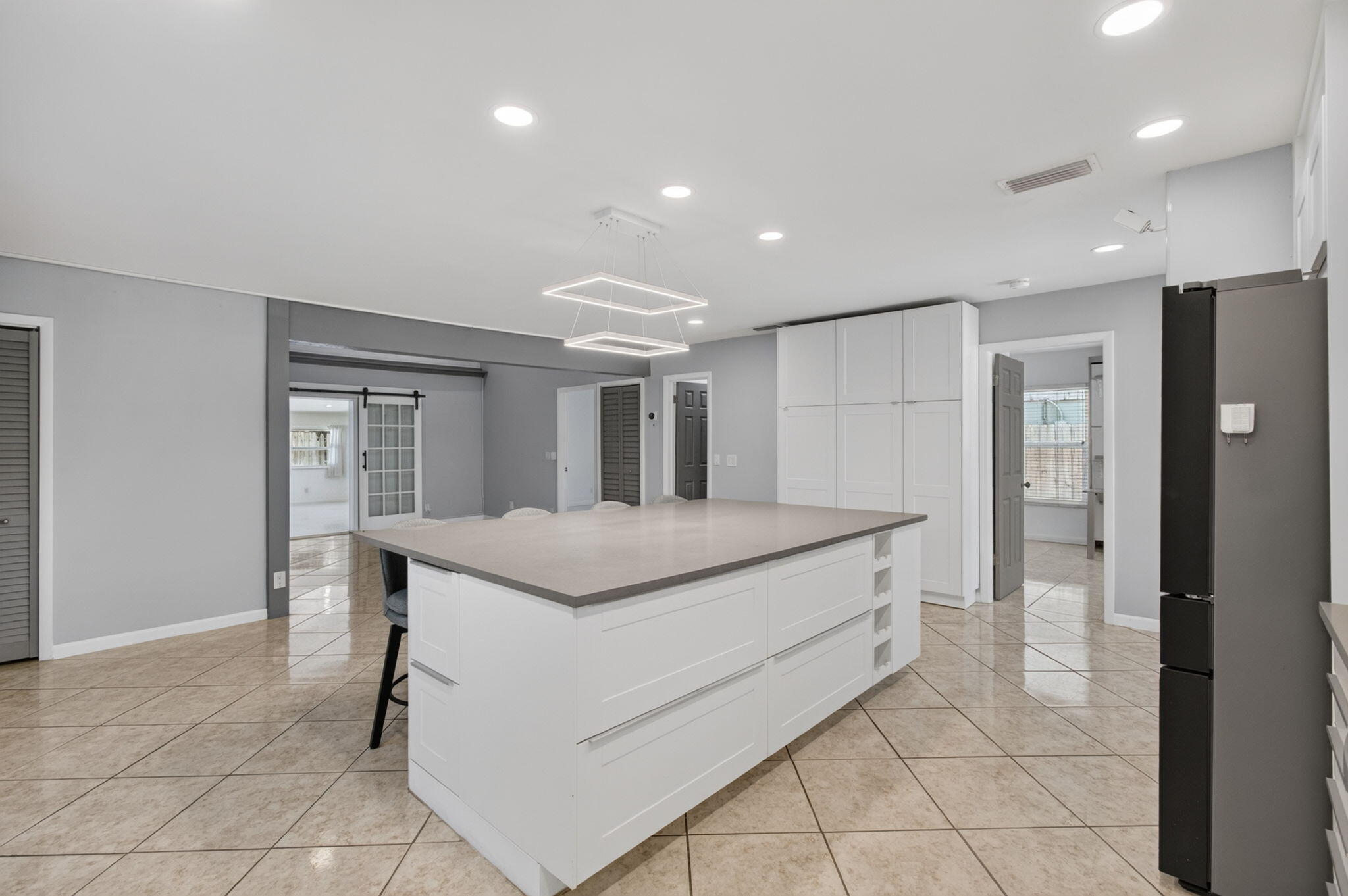 SOUTHRIDGE - Residential