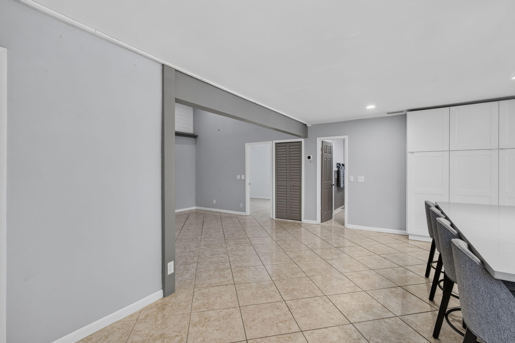 SOUTHRIDGE - Residential